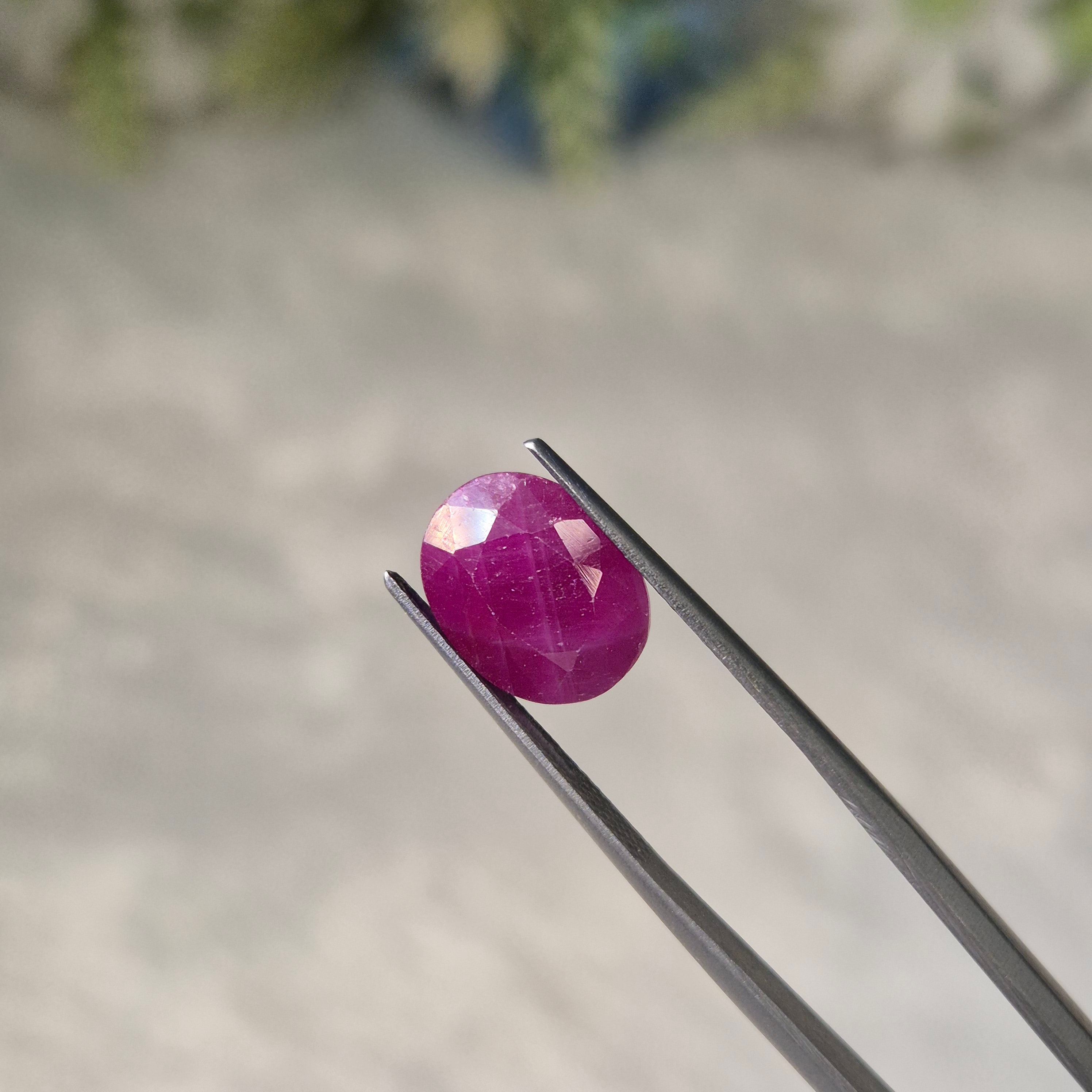 Ruby | RUB 230 | 5.65 Carat