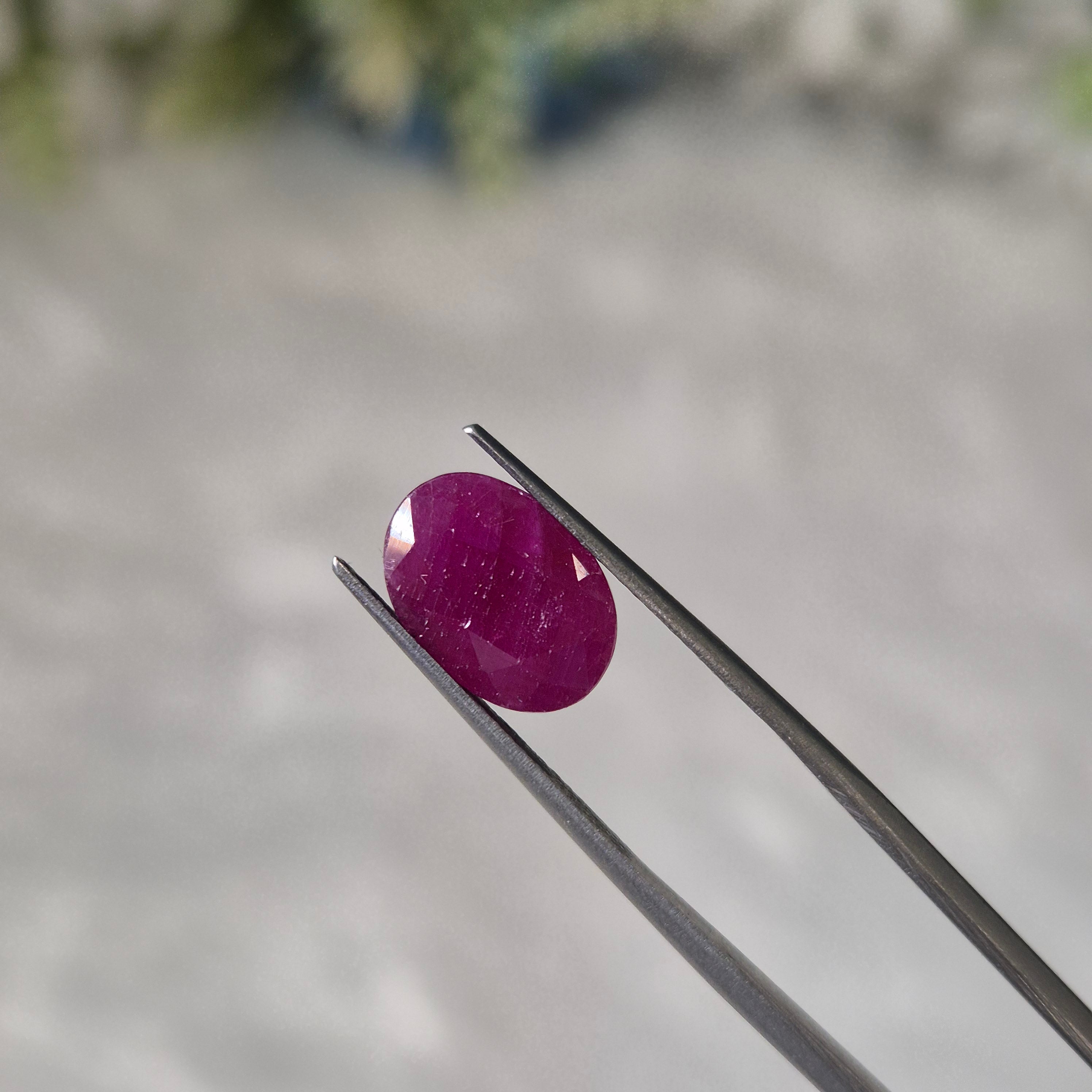 Ruby | RUB 225 | 3.96 Carat