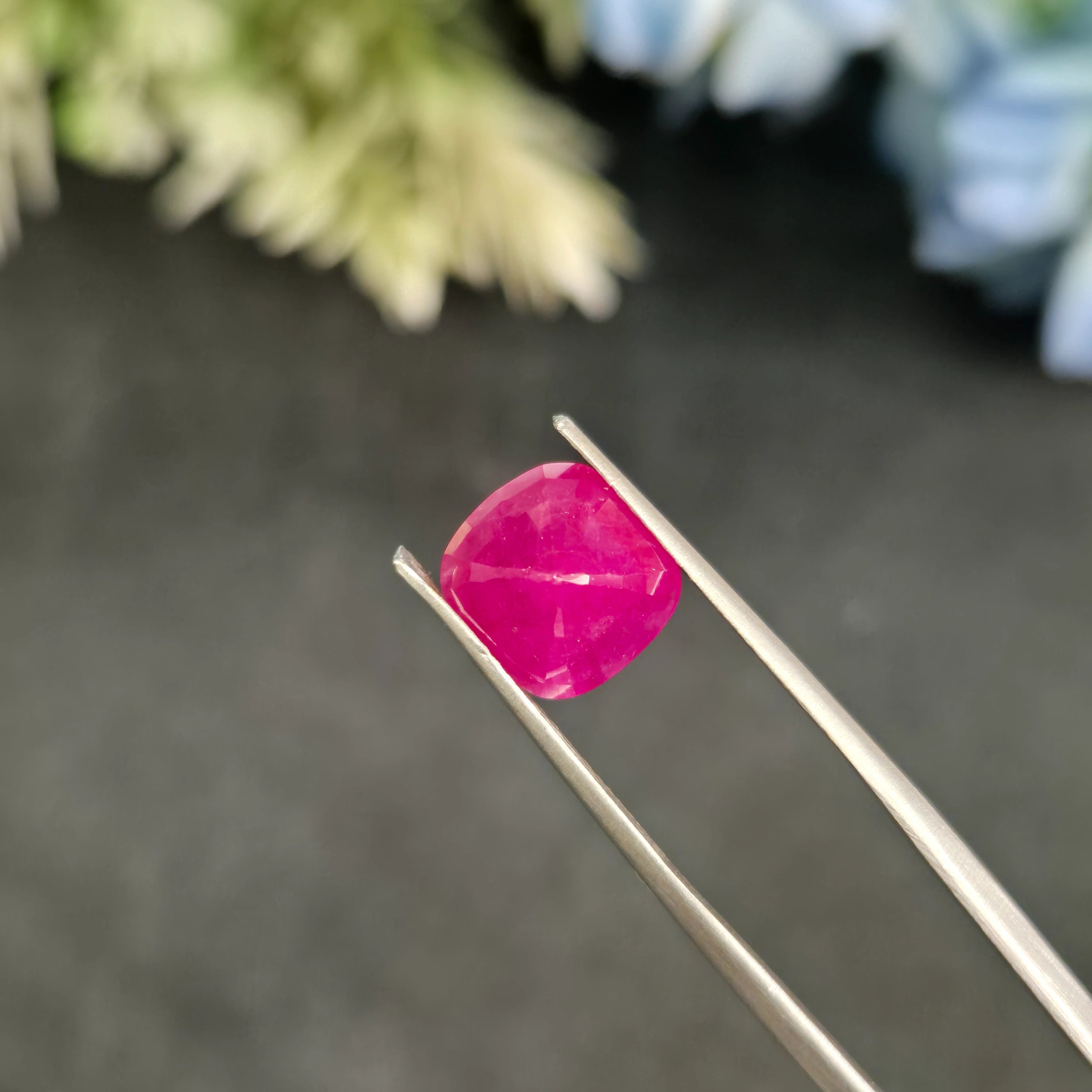 Ruby | RUB 235 | 4.69 Carat