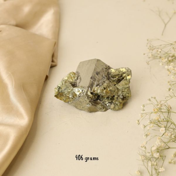 NATURAL PYRITE CLUSTER (406 GRAMS)