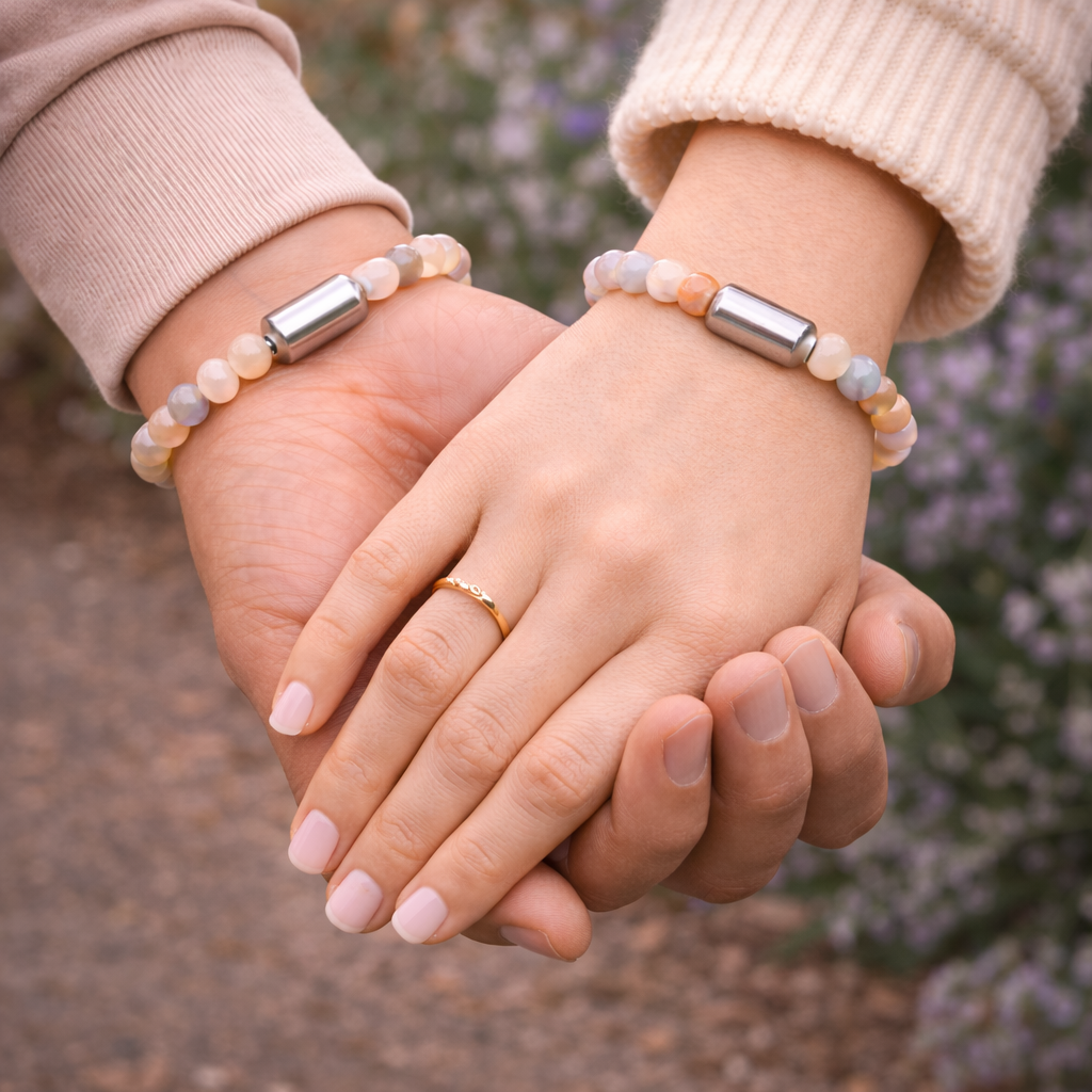 NATURAL PEACH MOONSTONE BRACELET