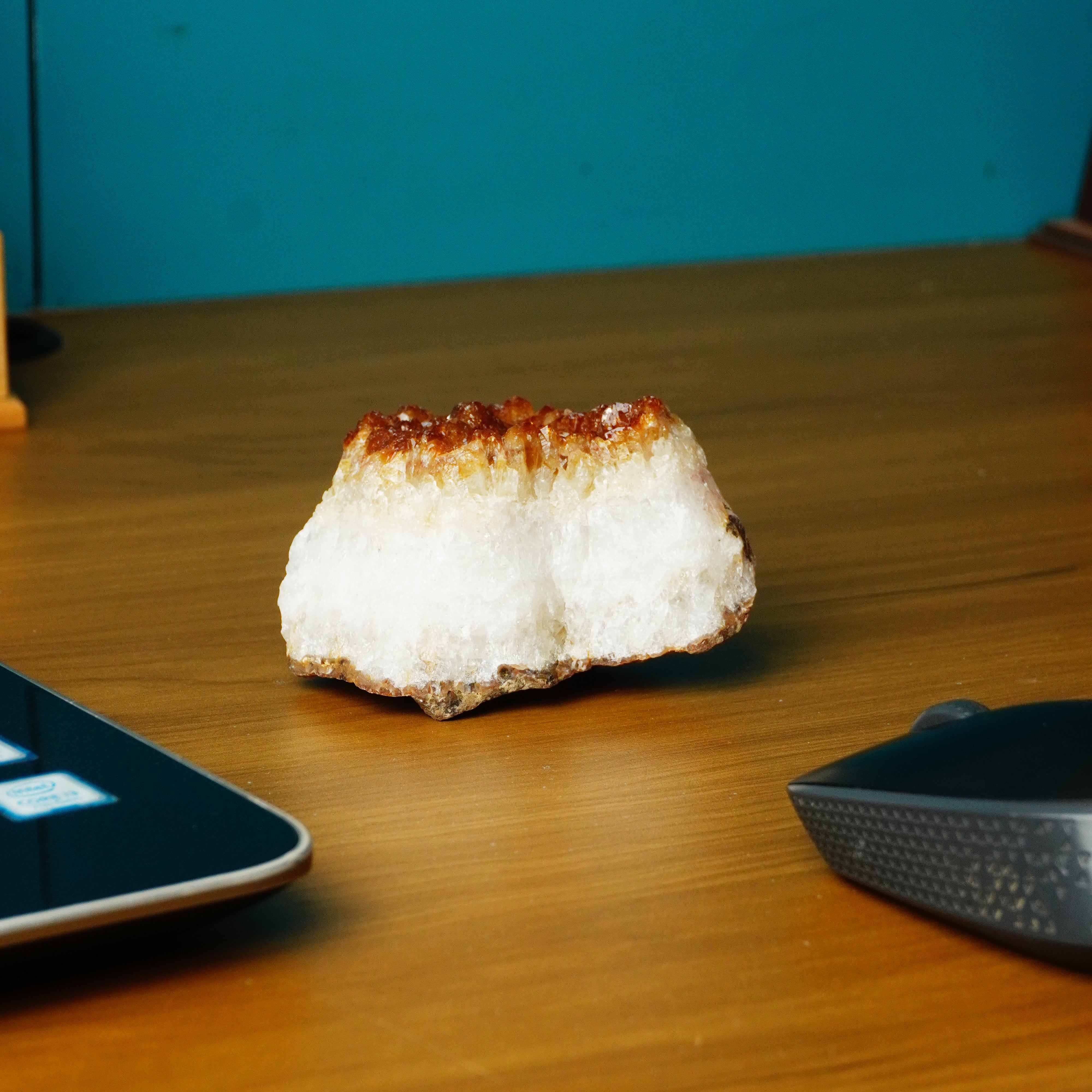 NATURAL CITRINE CLUSTER (284 GRAMS)