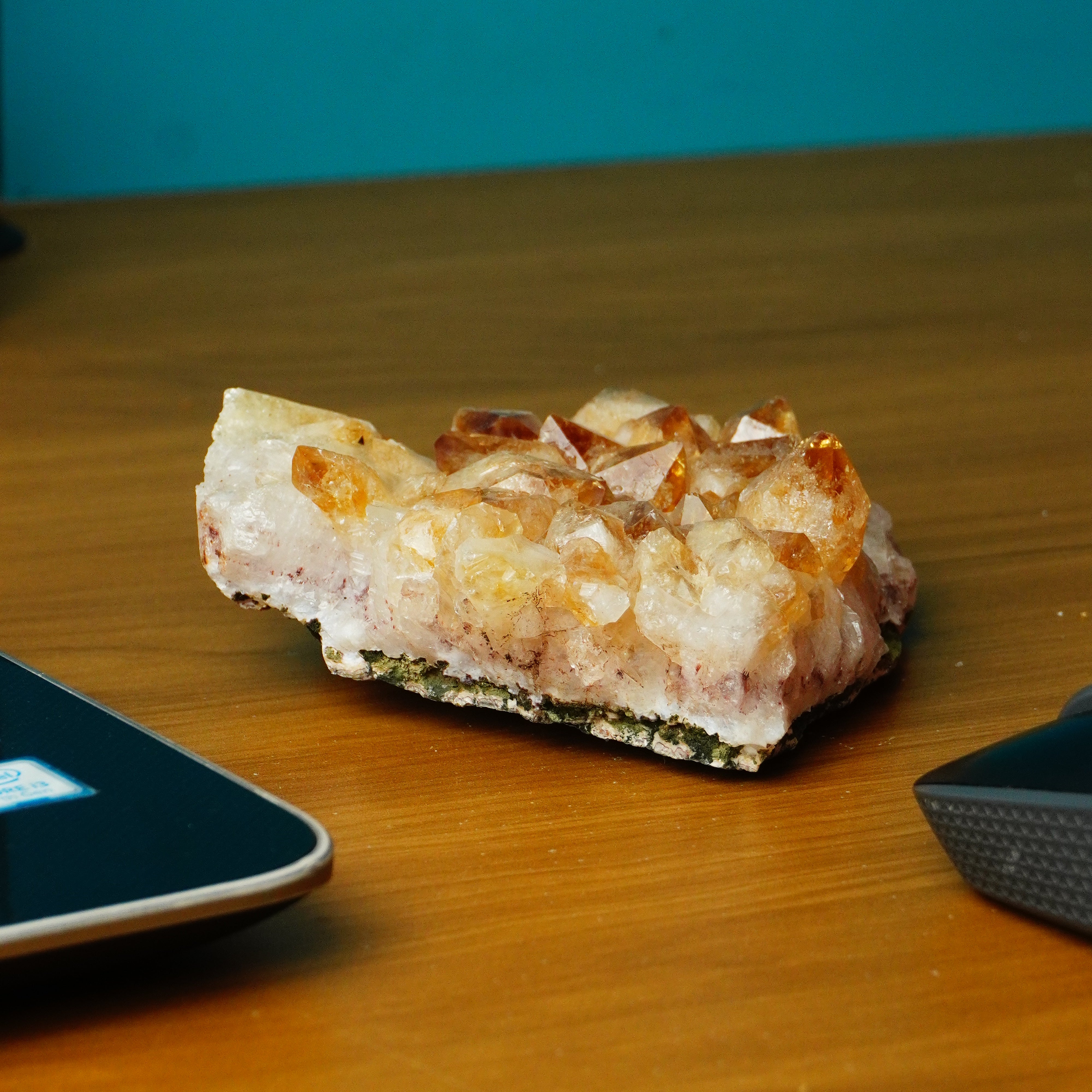 NATURAL CITRINE CLUSTER (492 GRAMS)