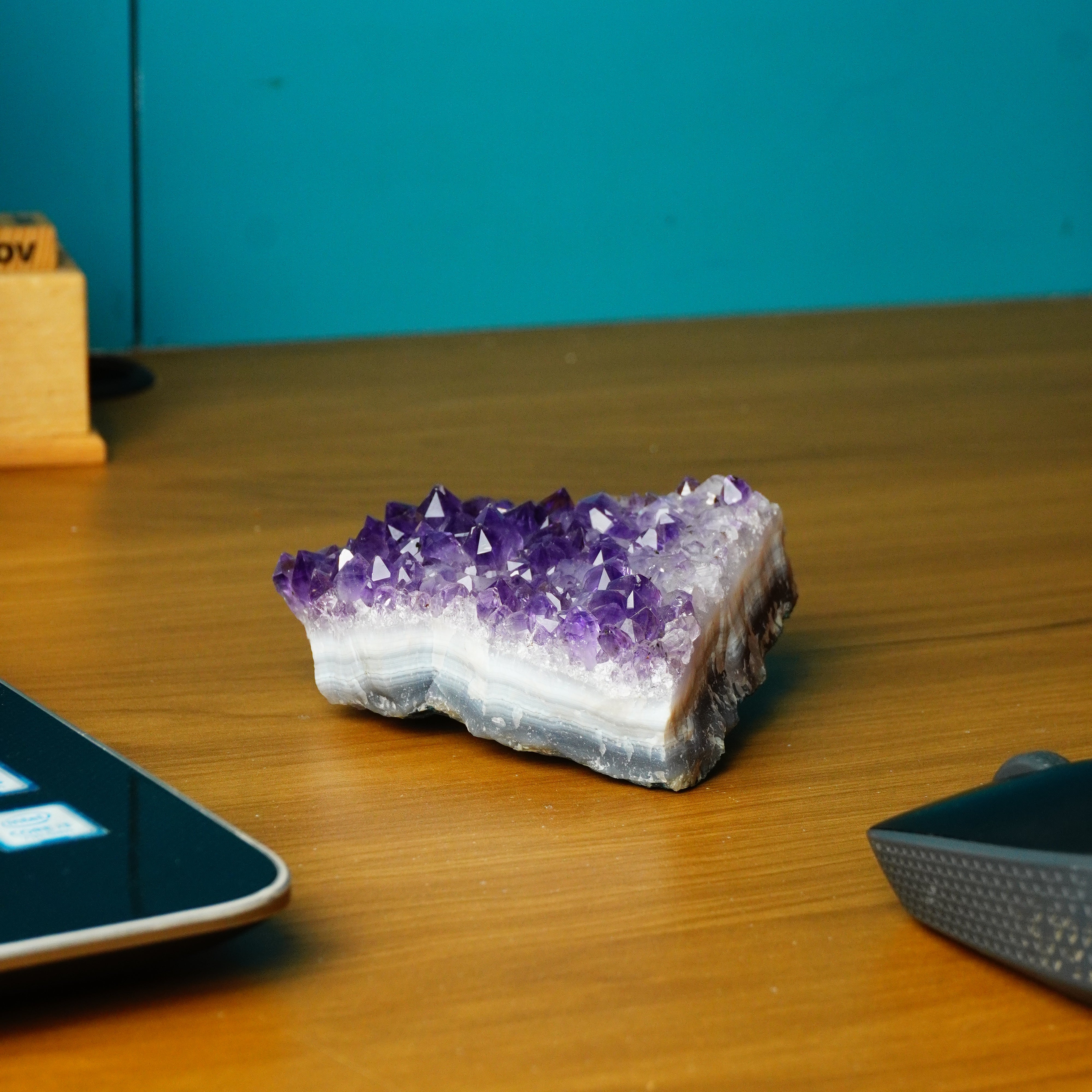 NATURAL AMETHYST CLUSTER (400 GRAMS)
