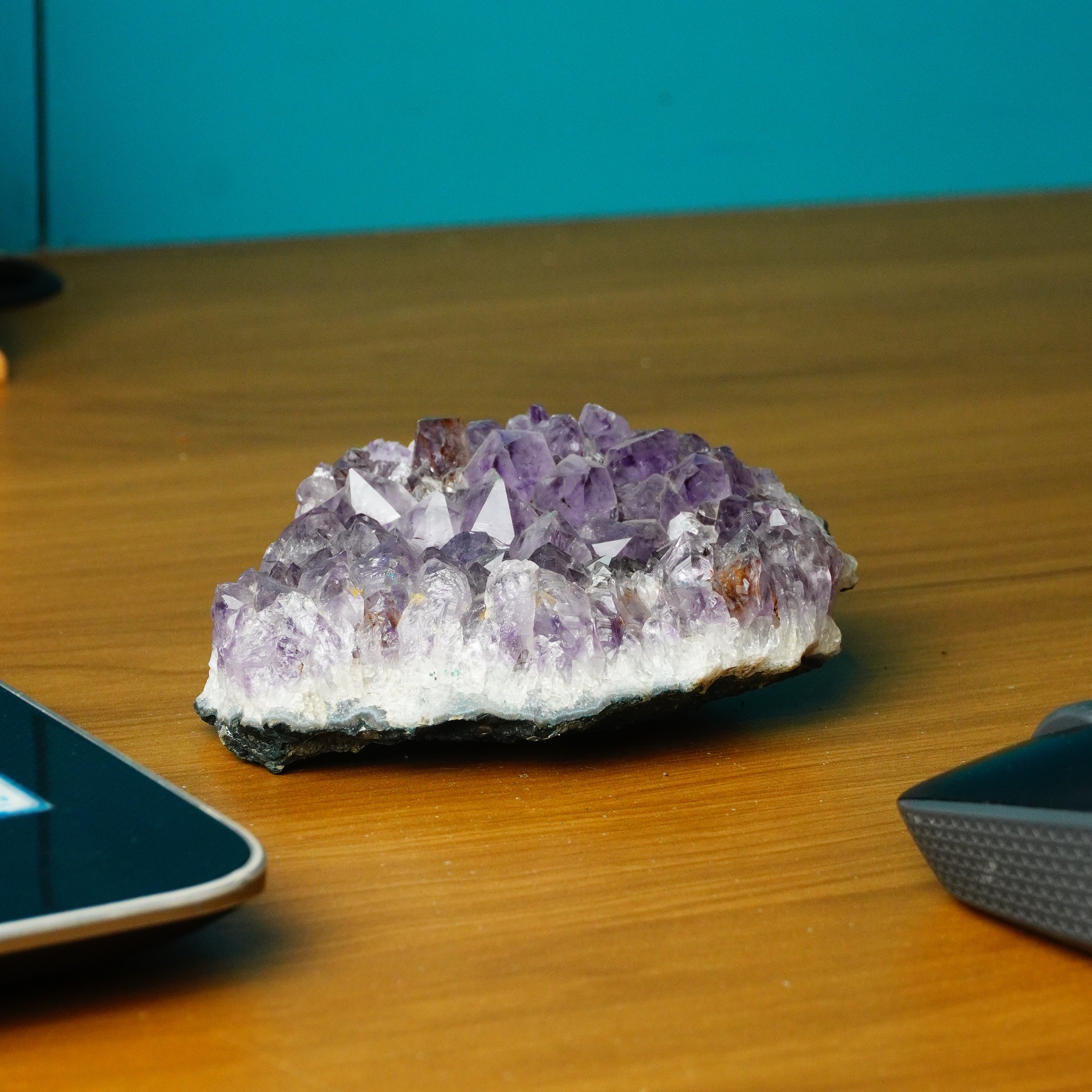 NATURAL AMETHYST CLUSTER (394 GRAMS)