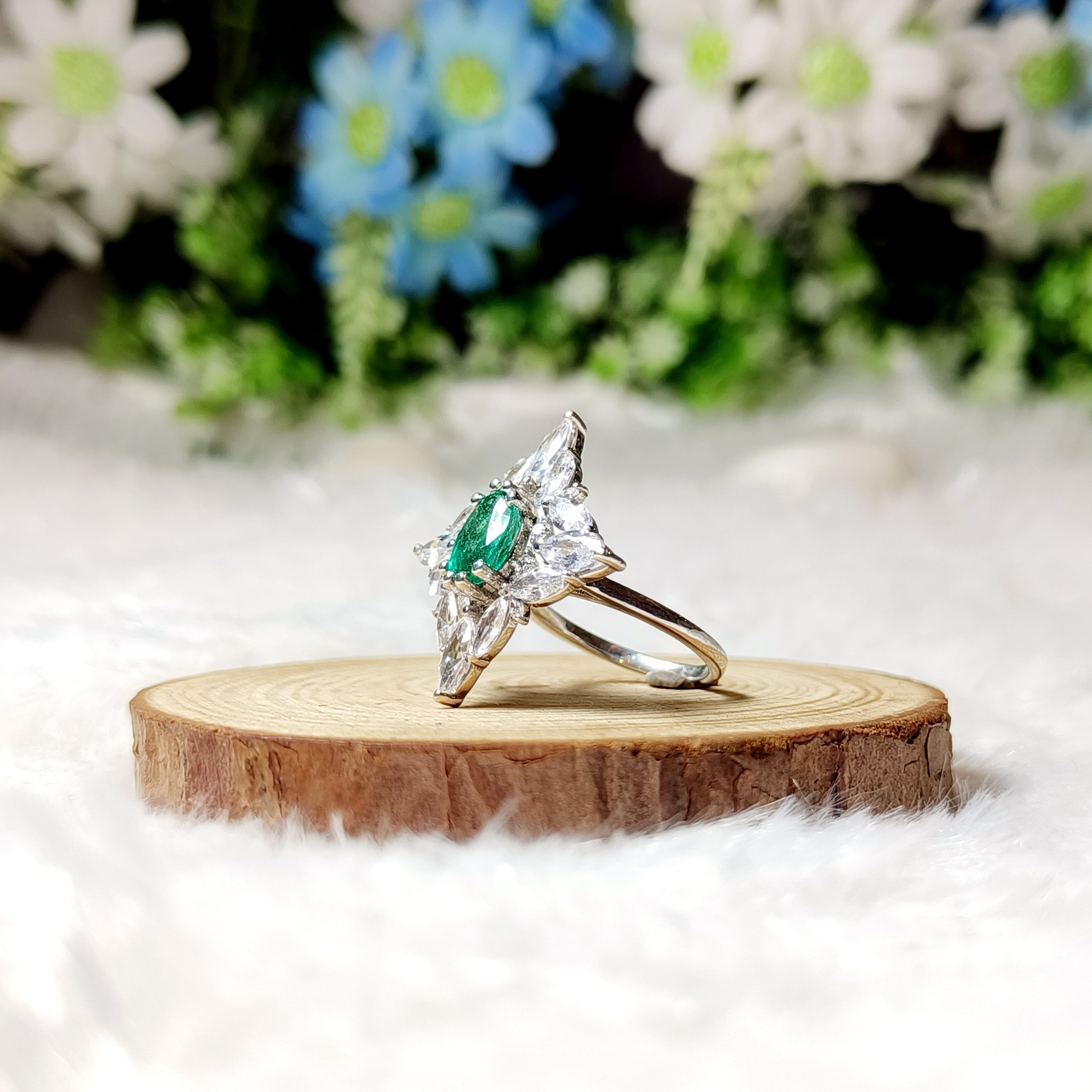 Emerald Ring BGJR-23