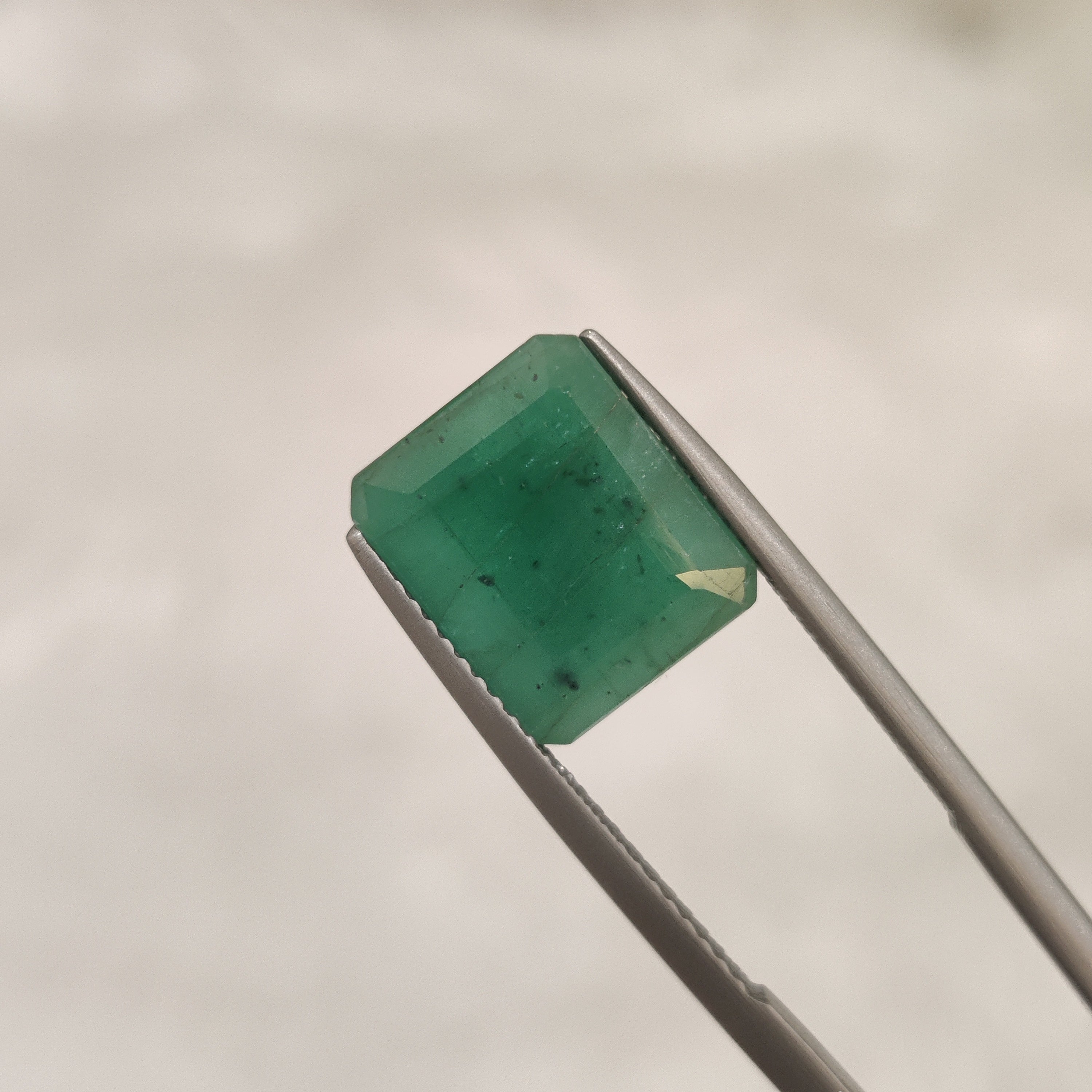 Emerald | EM 222 | 5.04 Carat