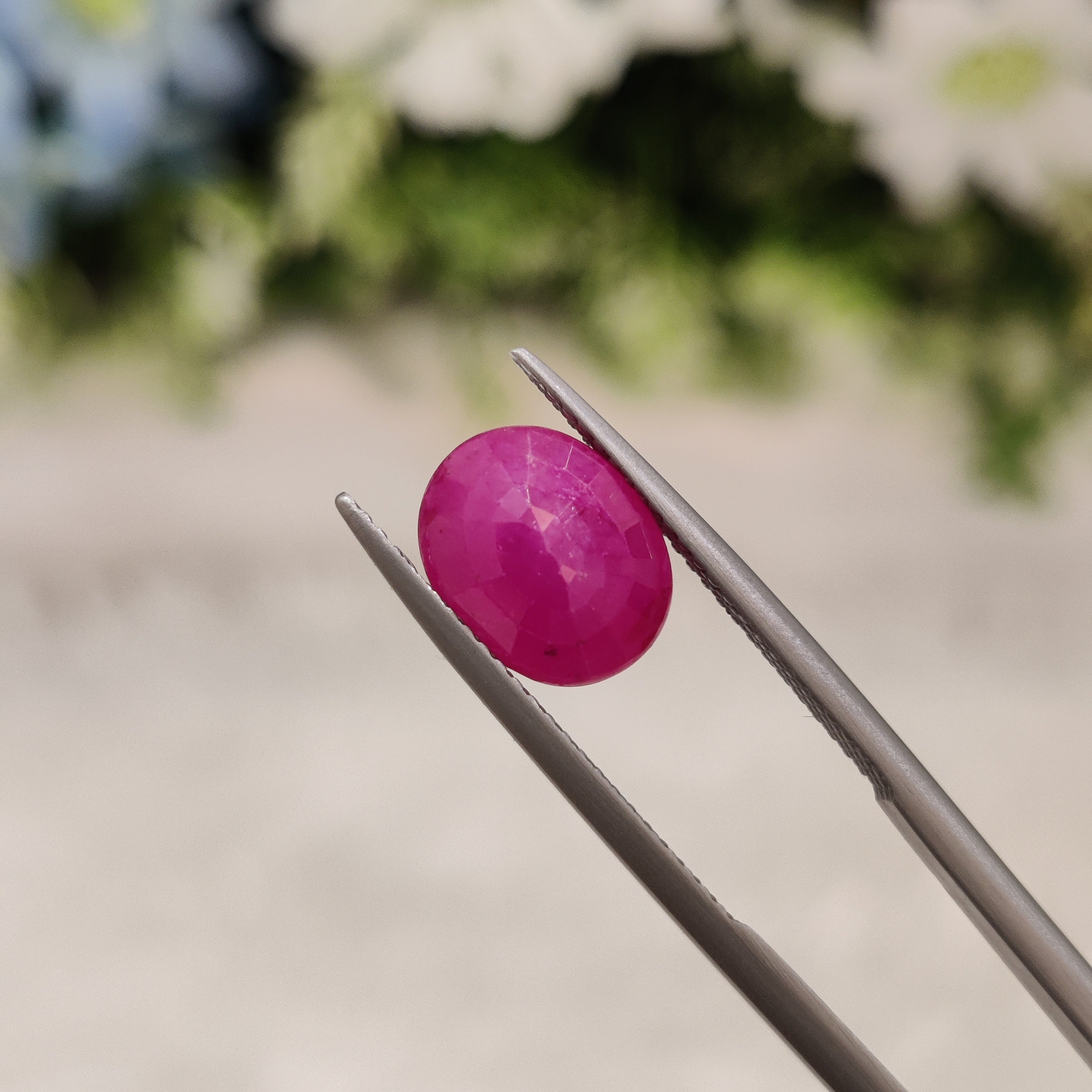 Ruby | RUB 85 | 3.72 Carat