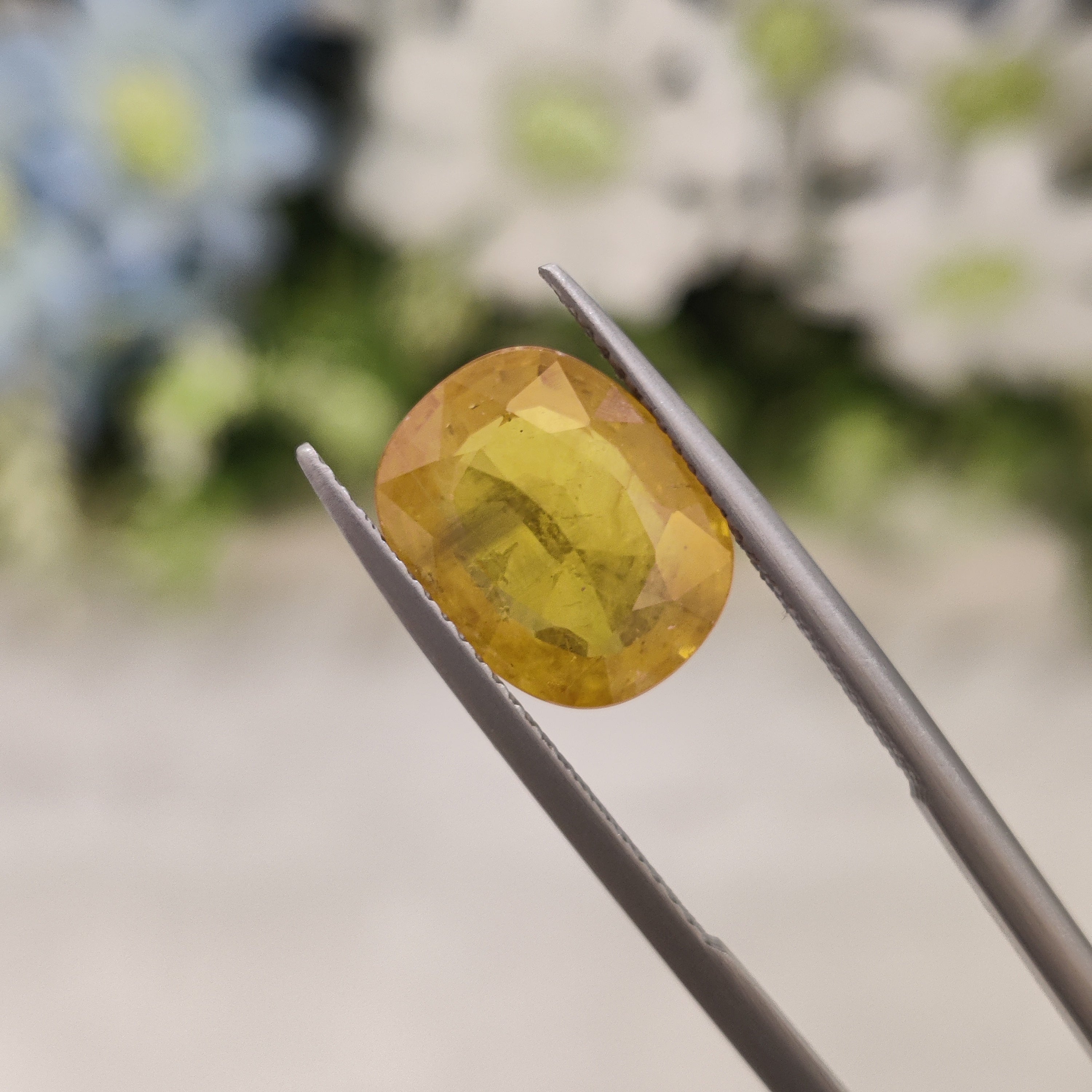 Yellow Sapphire | YS 111 | 5.77 Carat