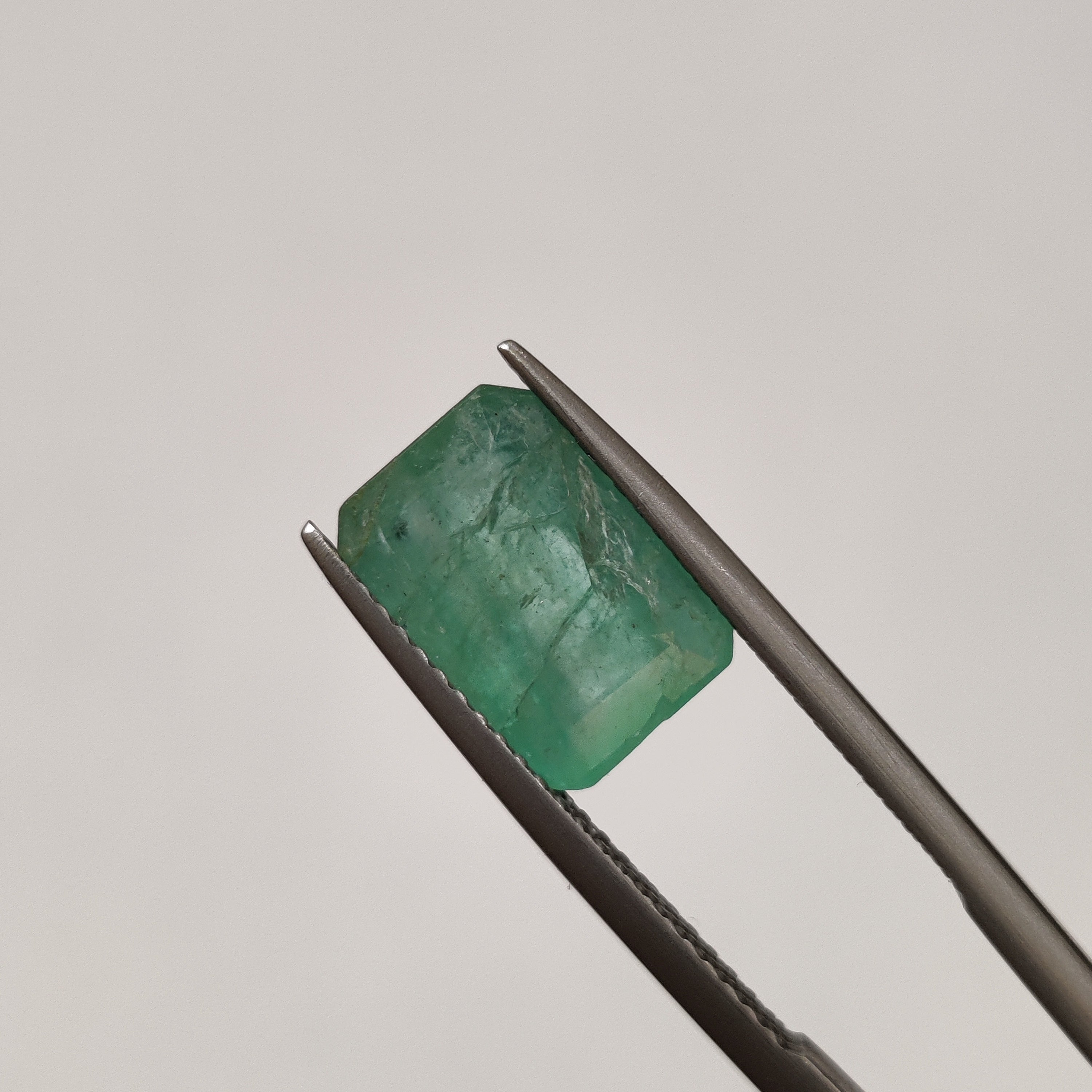 Emerald | EM 409 | 3.18 Carat