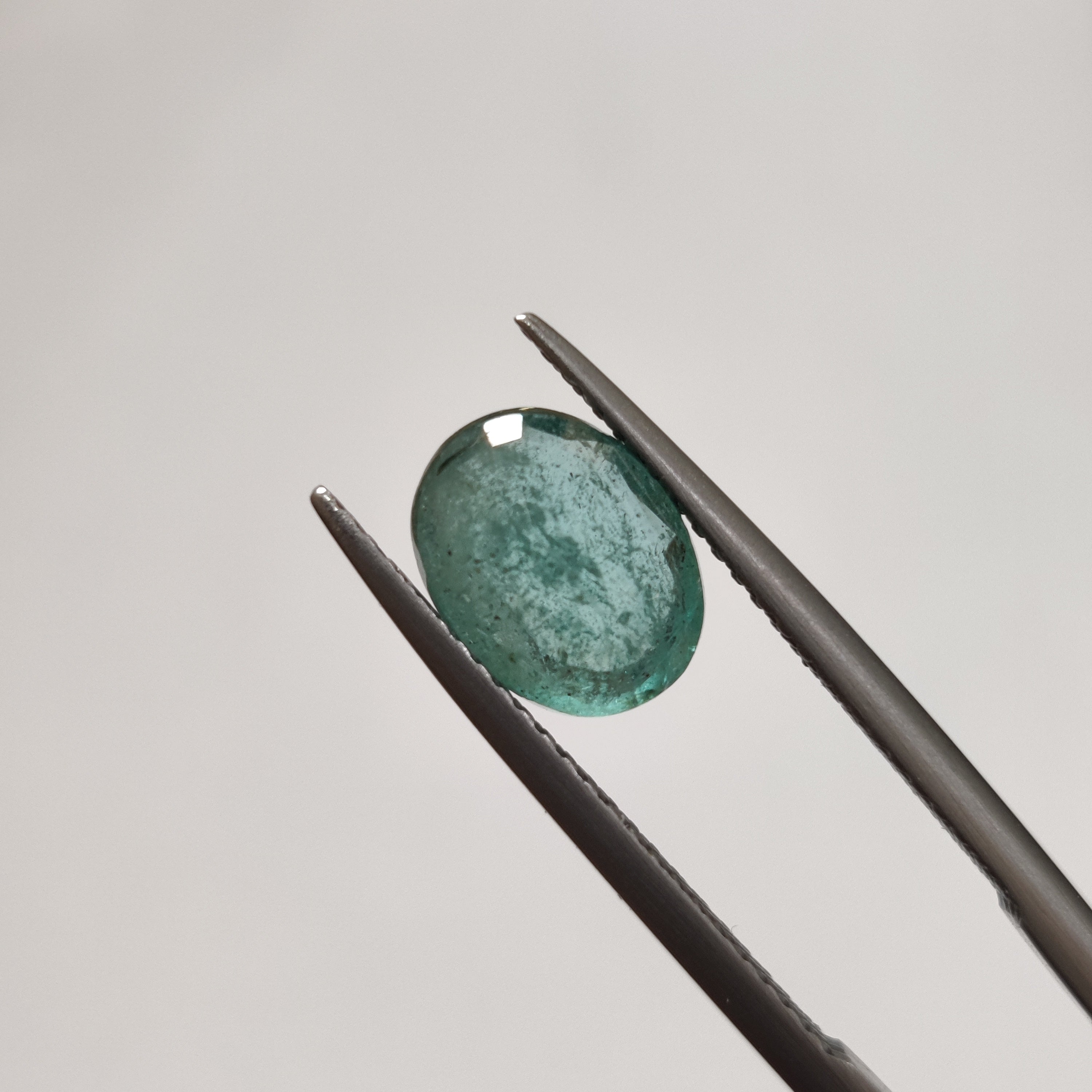 Emerald | EM 412 | 1.9 Carat