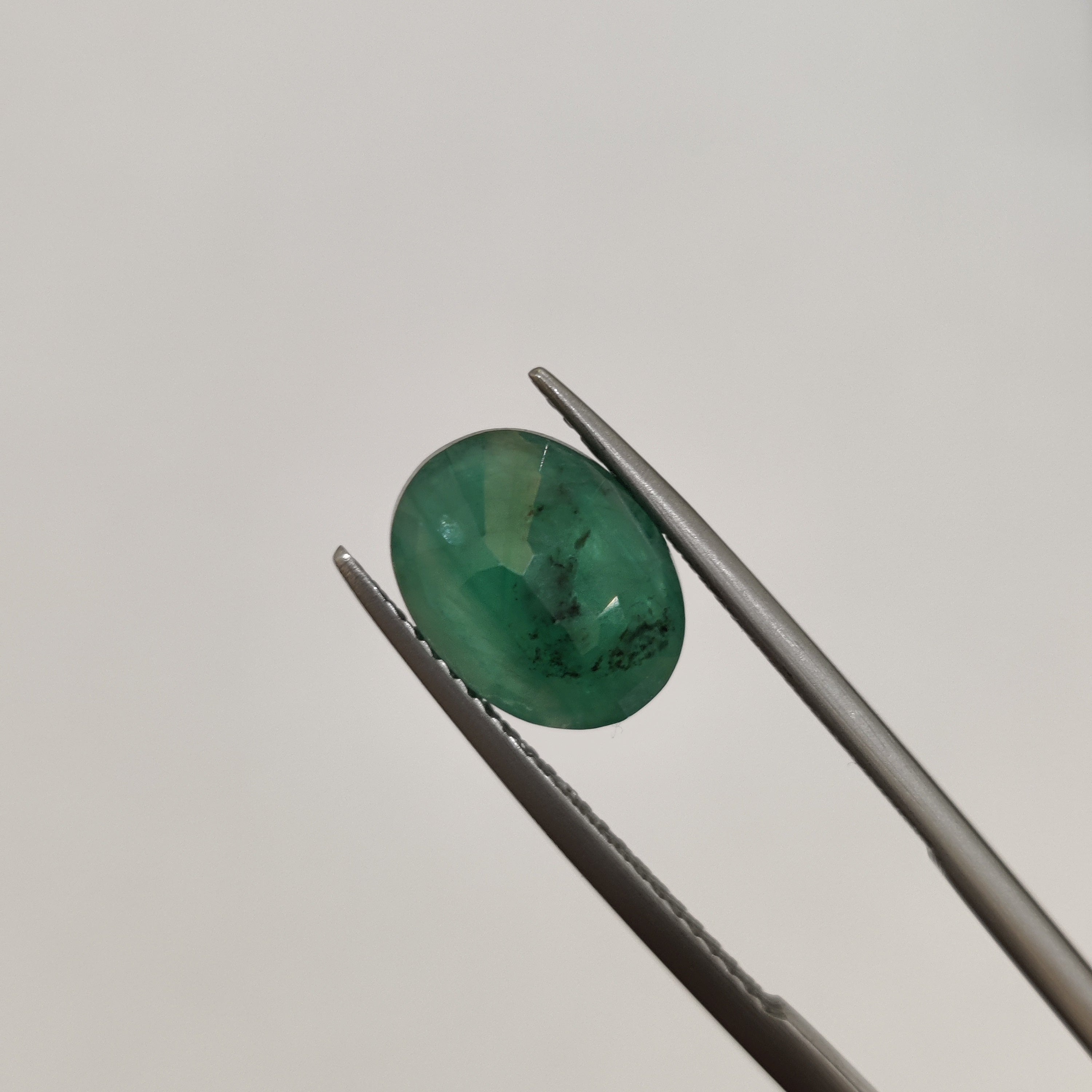 Emerald | EM 443 | 3.3 Carat