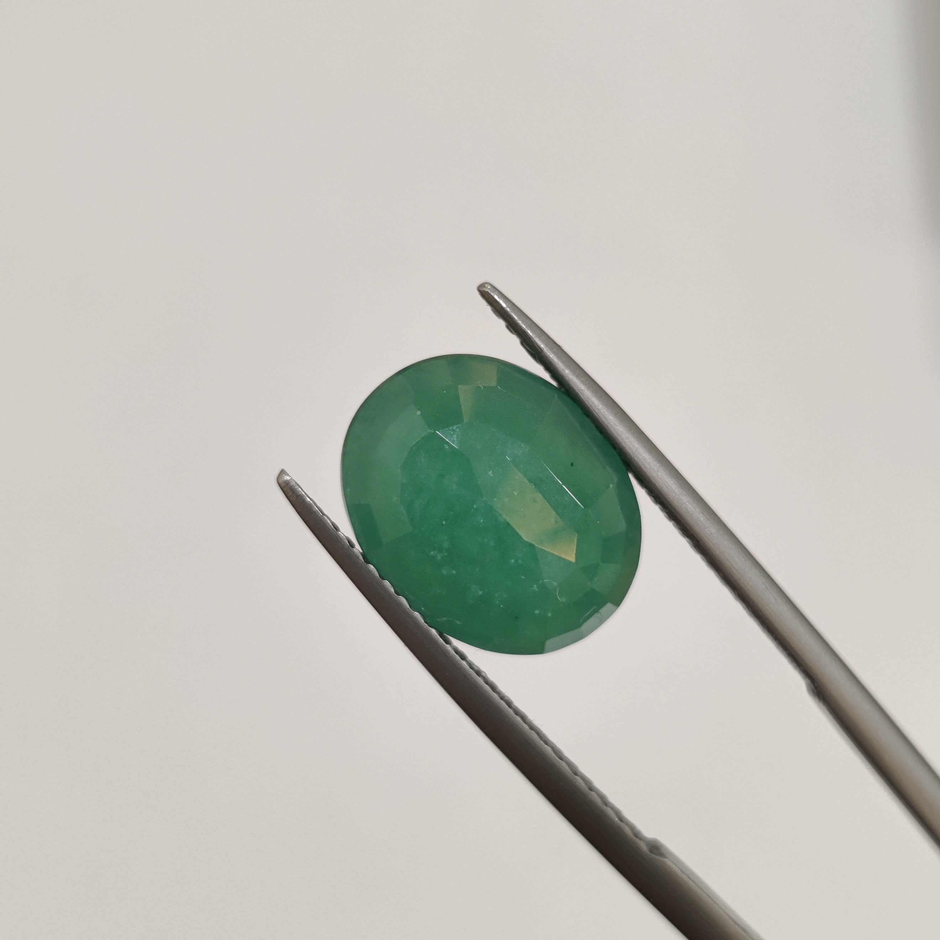 Emerald | EM 423 | 4.92 Carat
