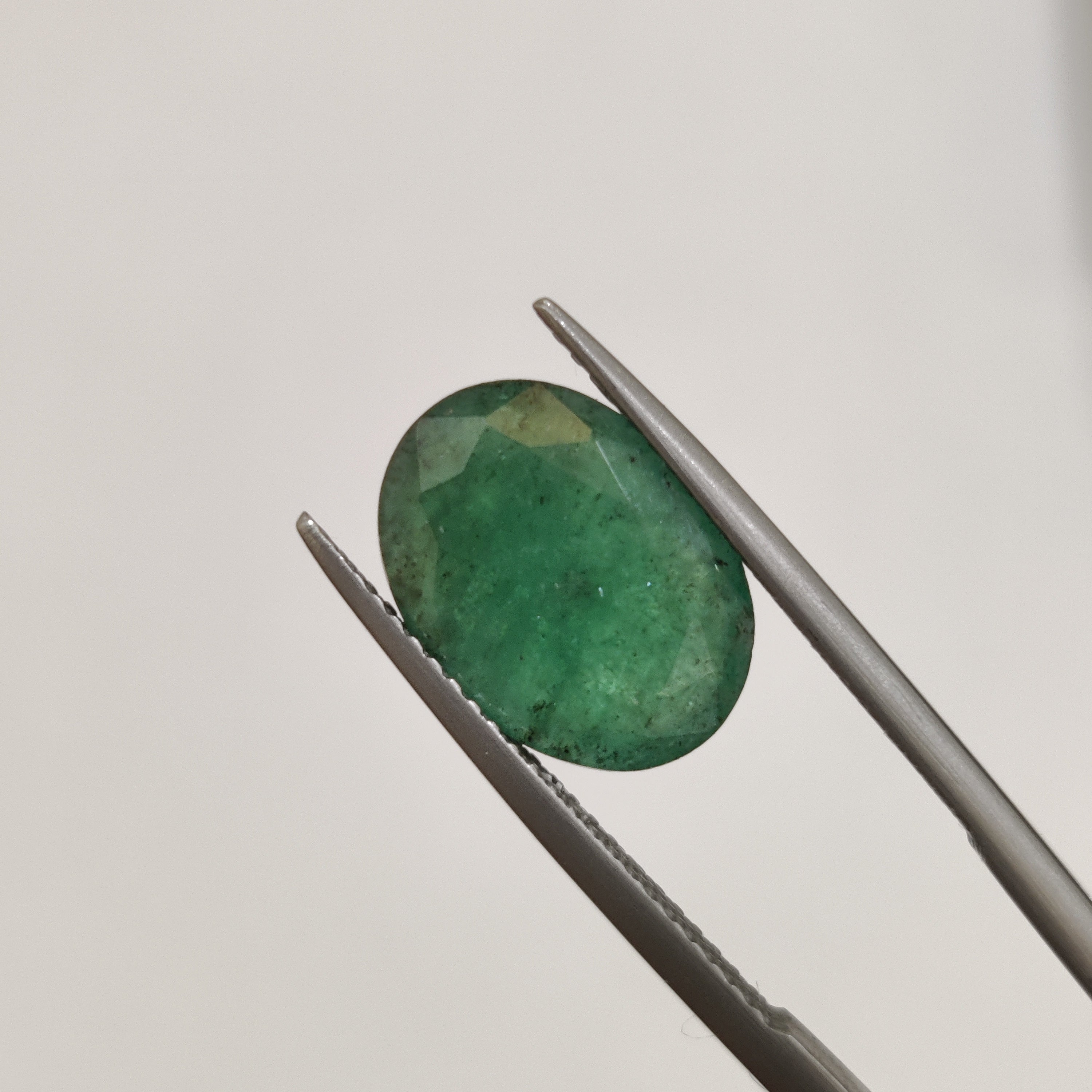 Emerald | EM 421 | 3.29 Carat