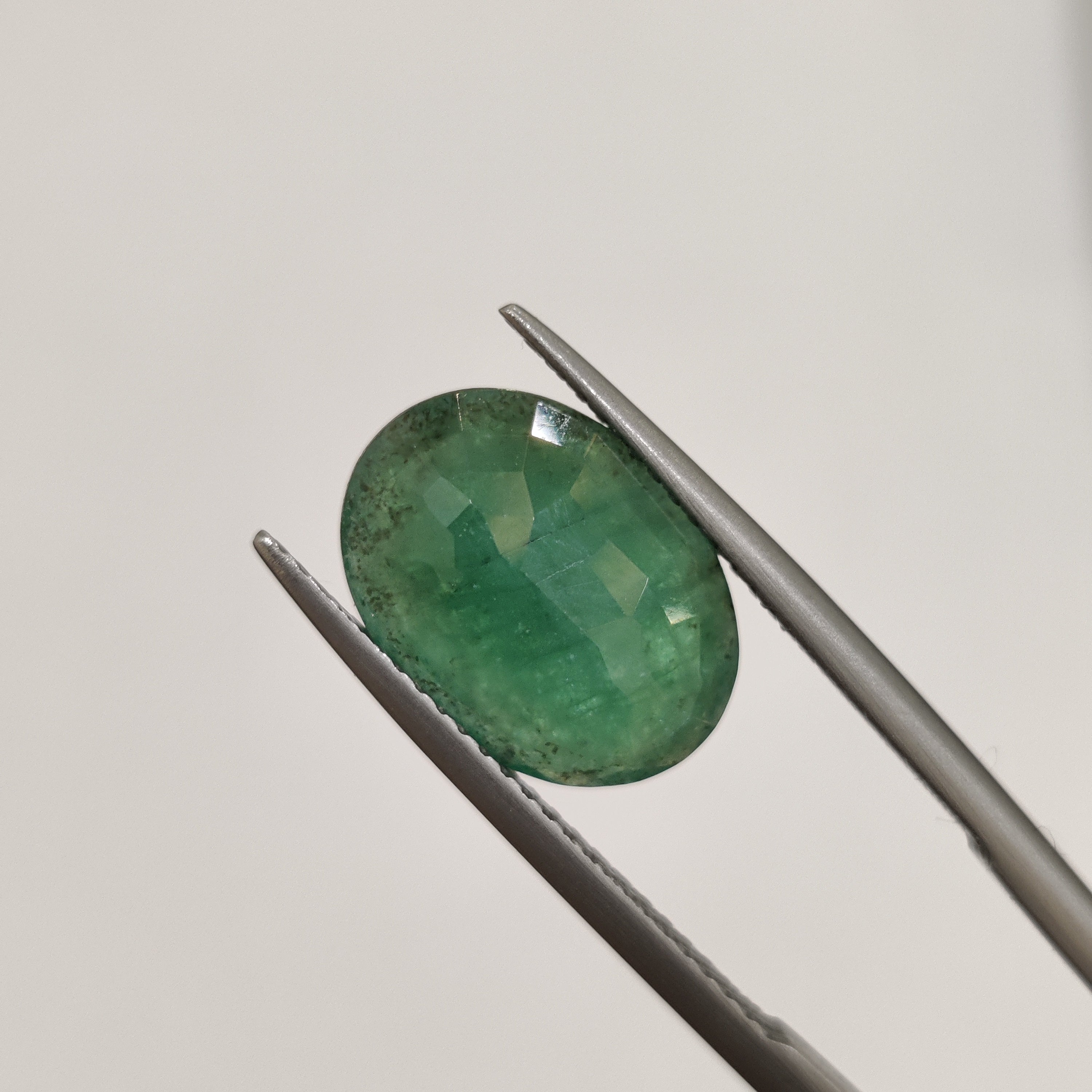 Emerald | EM 421 | 3.29 Carat