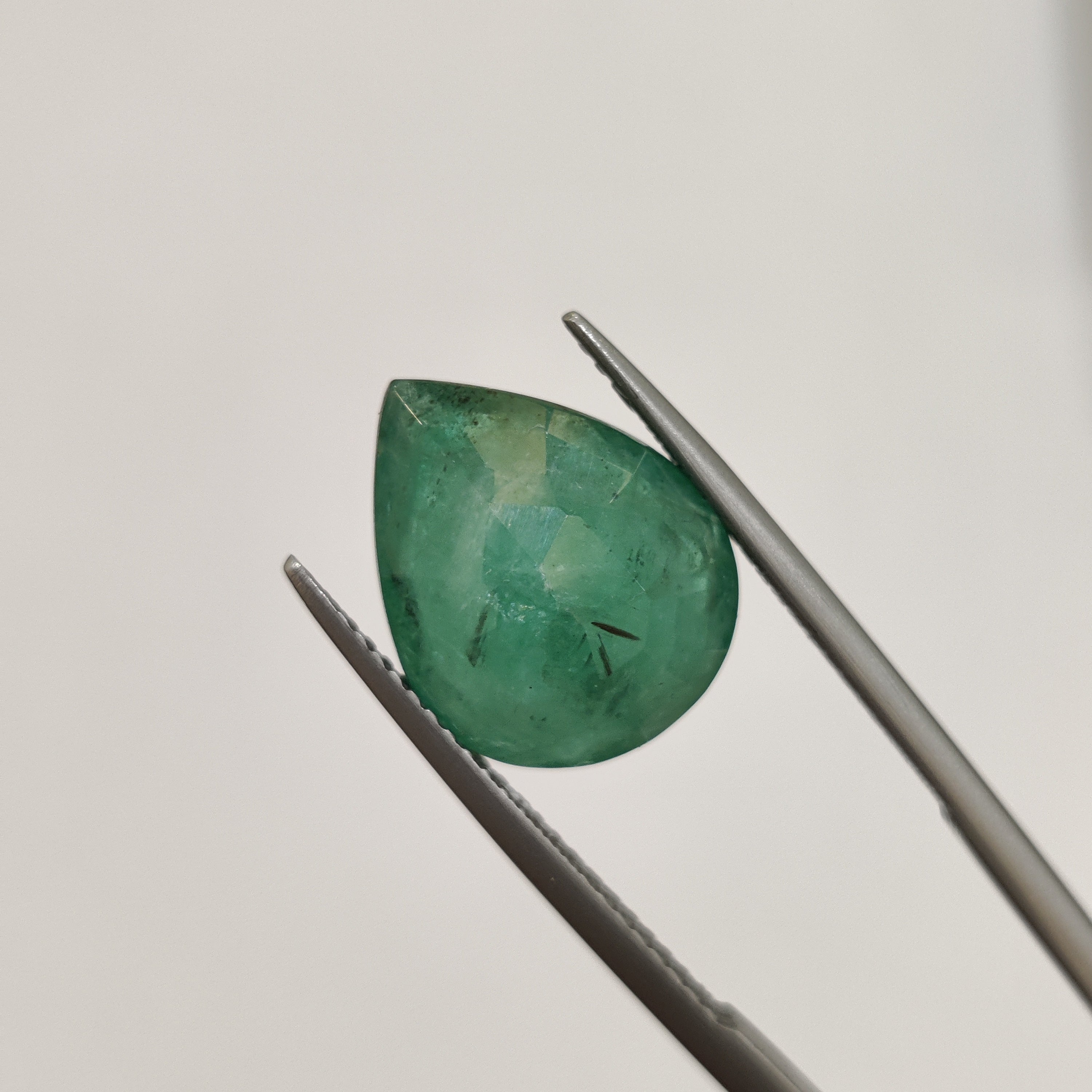 Emerald | EM 425 | 5.98 Carat