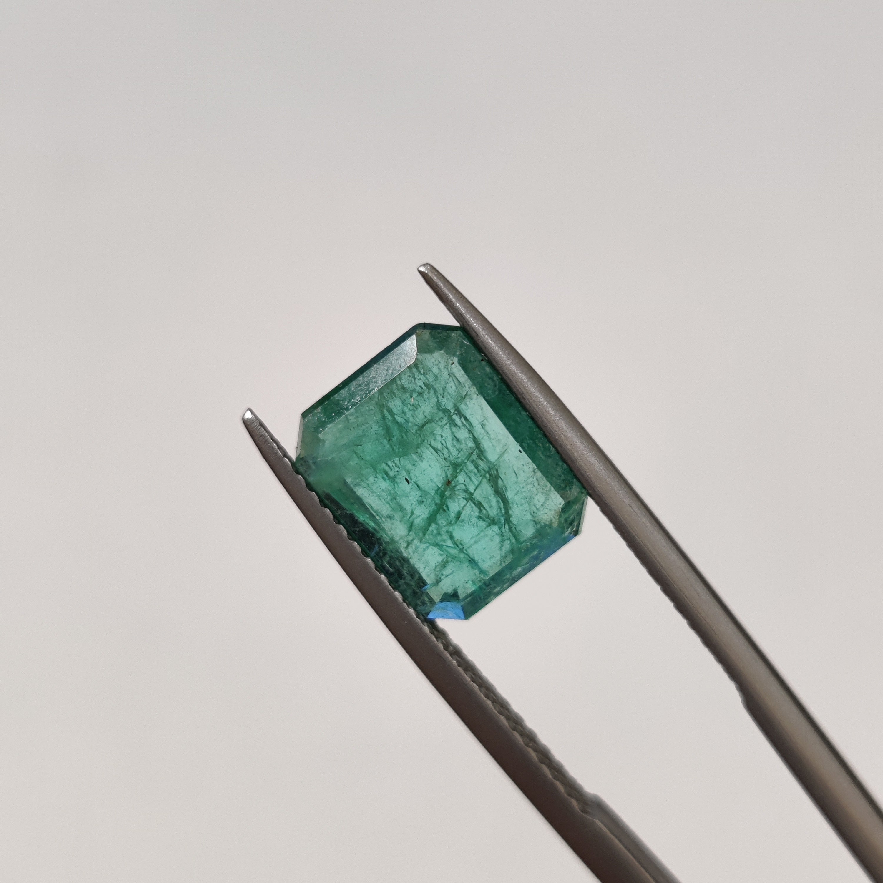 Emerald | EM 296 | 2.63 Carat