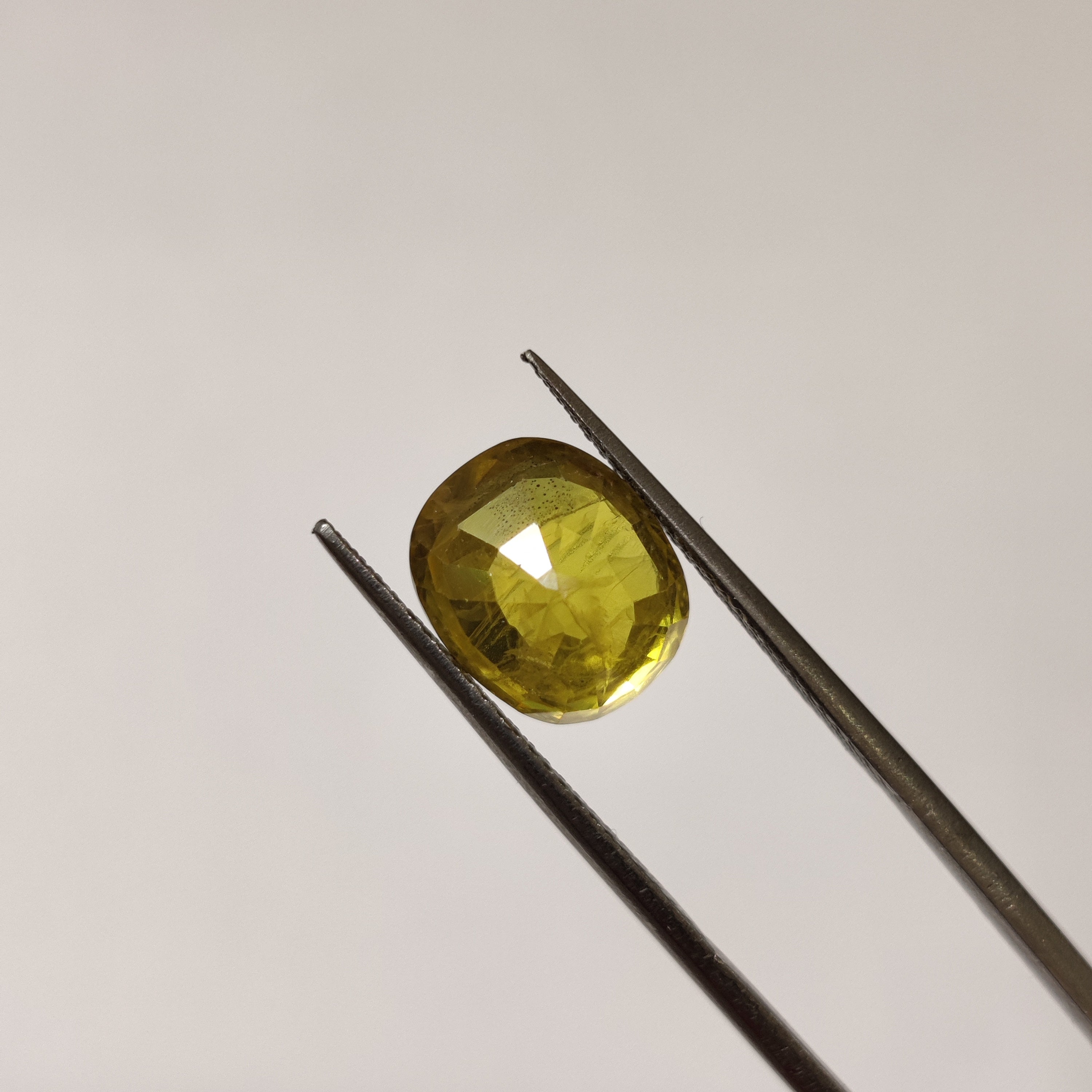 Yellow Sapphire | YS 90 | 4.91 Carat