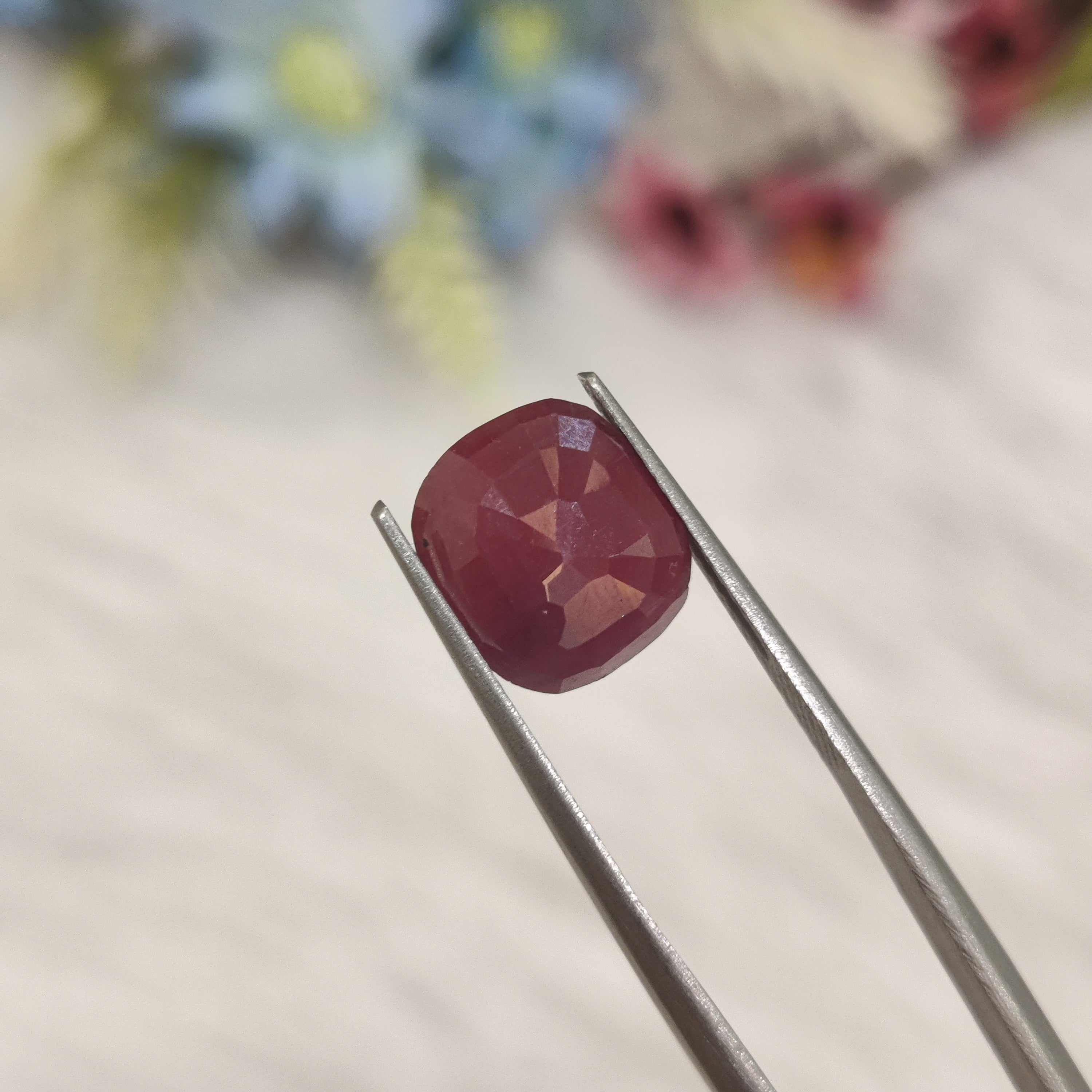 Ruby | RUB 200 | 4.9 Carat