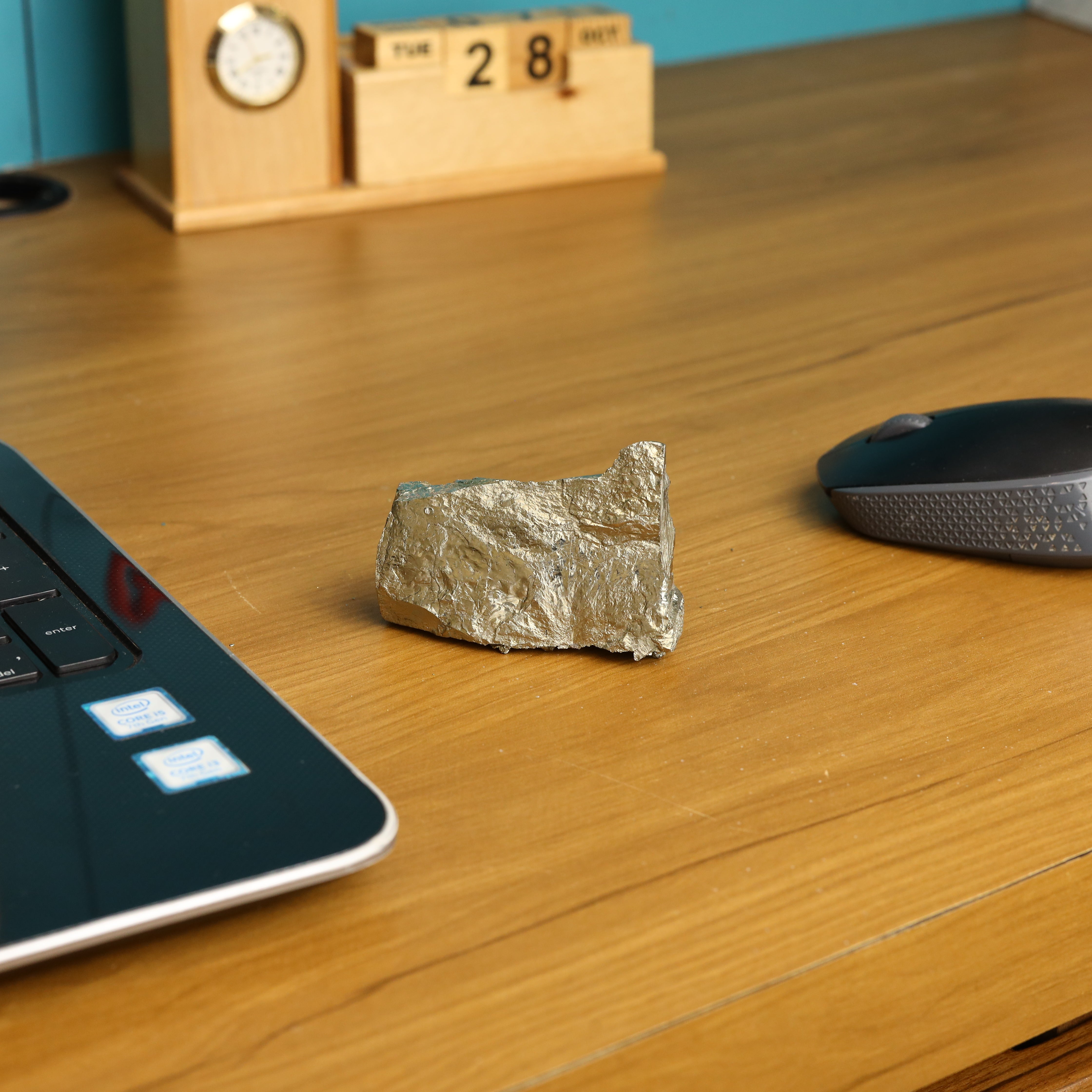 NATURAL PYRITE CLUSTER (187 GRAMS)