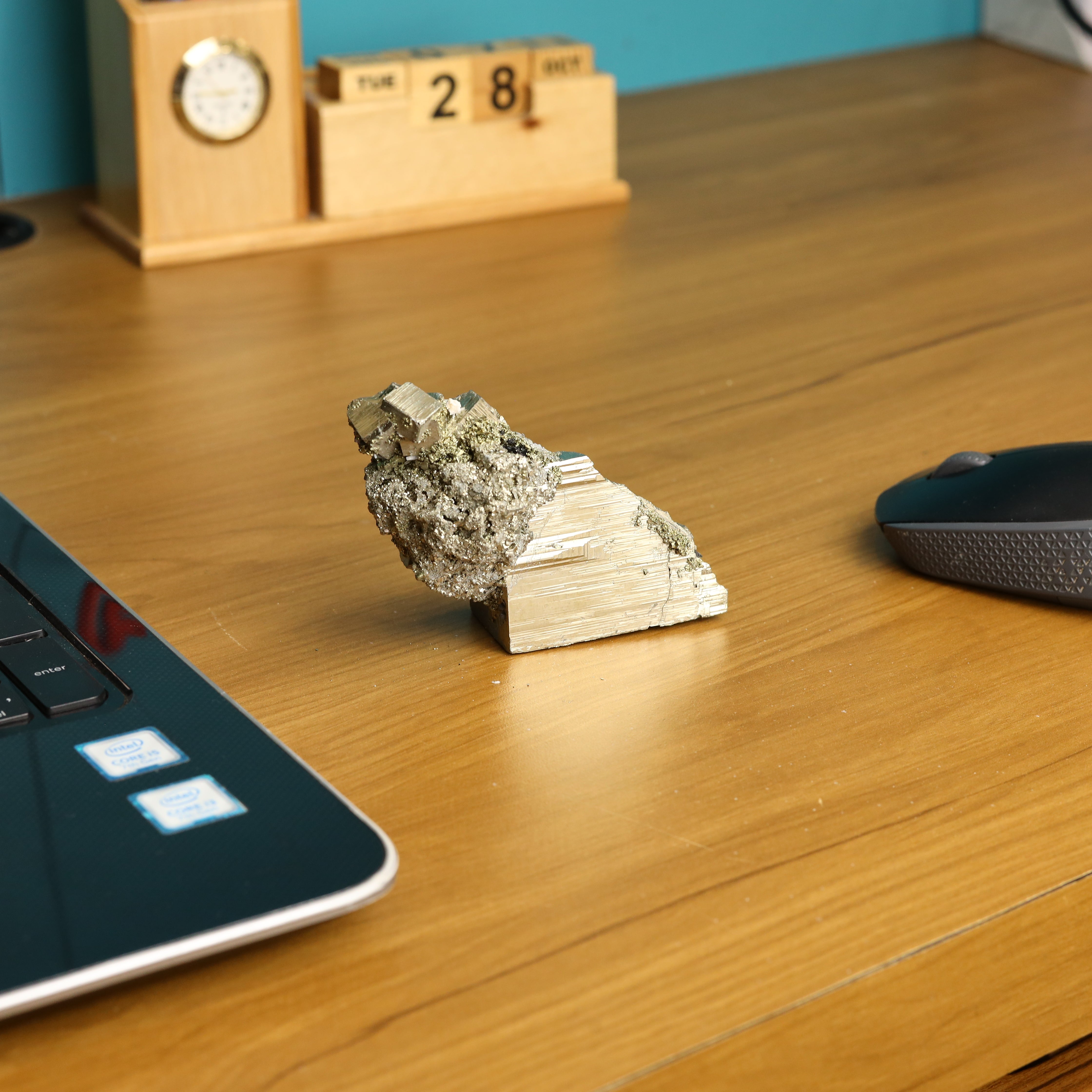 NATURAL PYRITE CLUSTER (300 GRAMS)