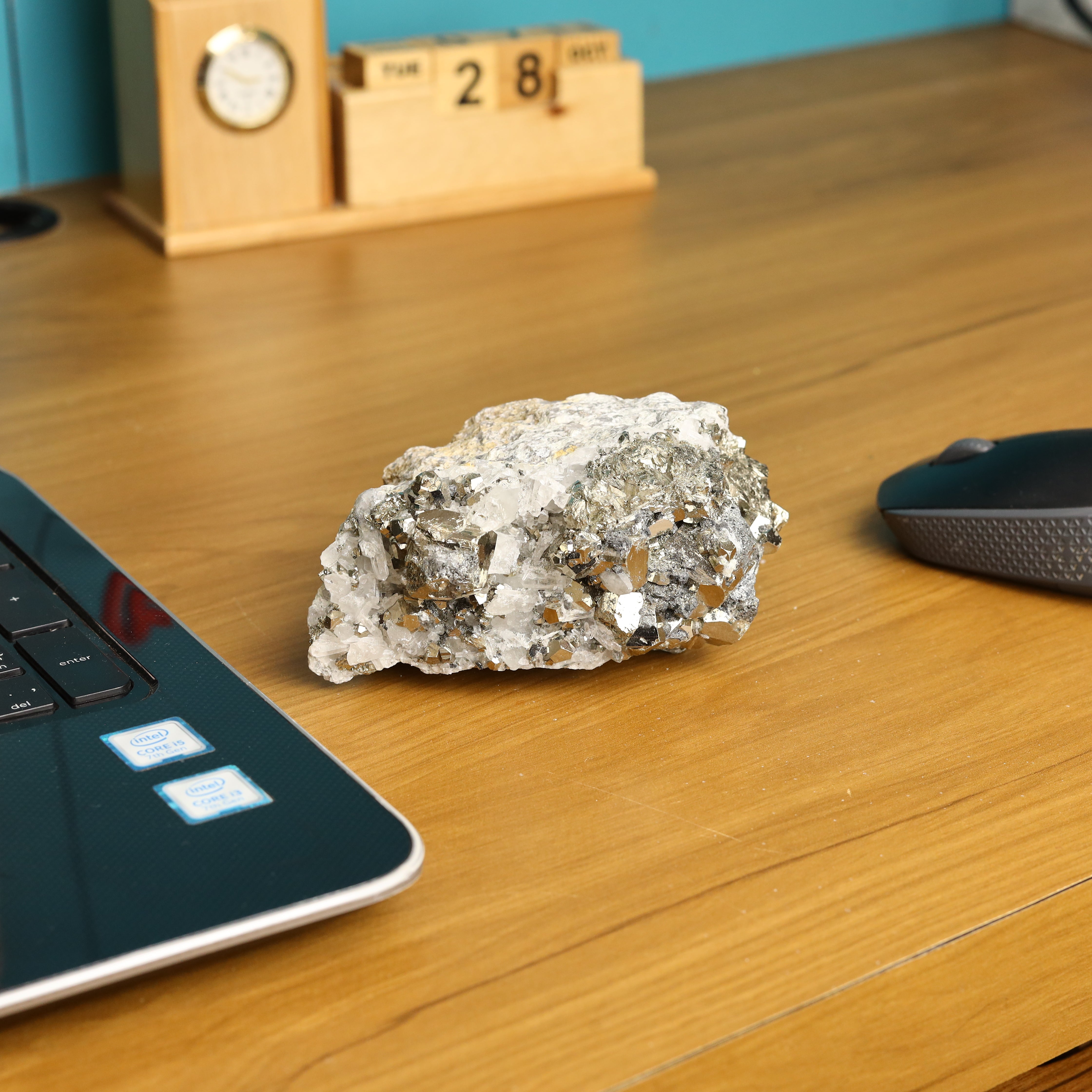 NATURAL PYRITE CLUSTER (655 GRAMS)