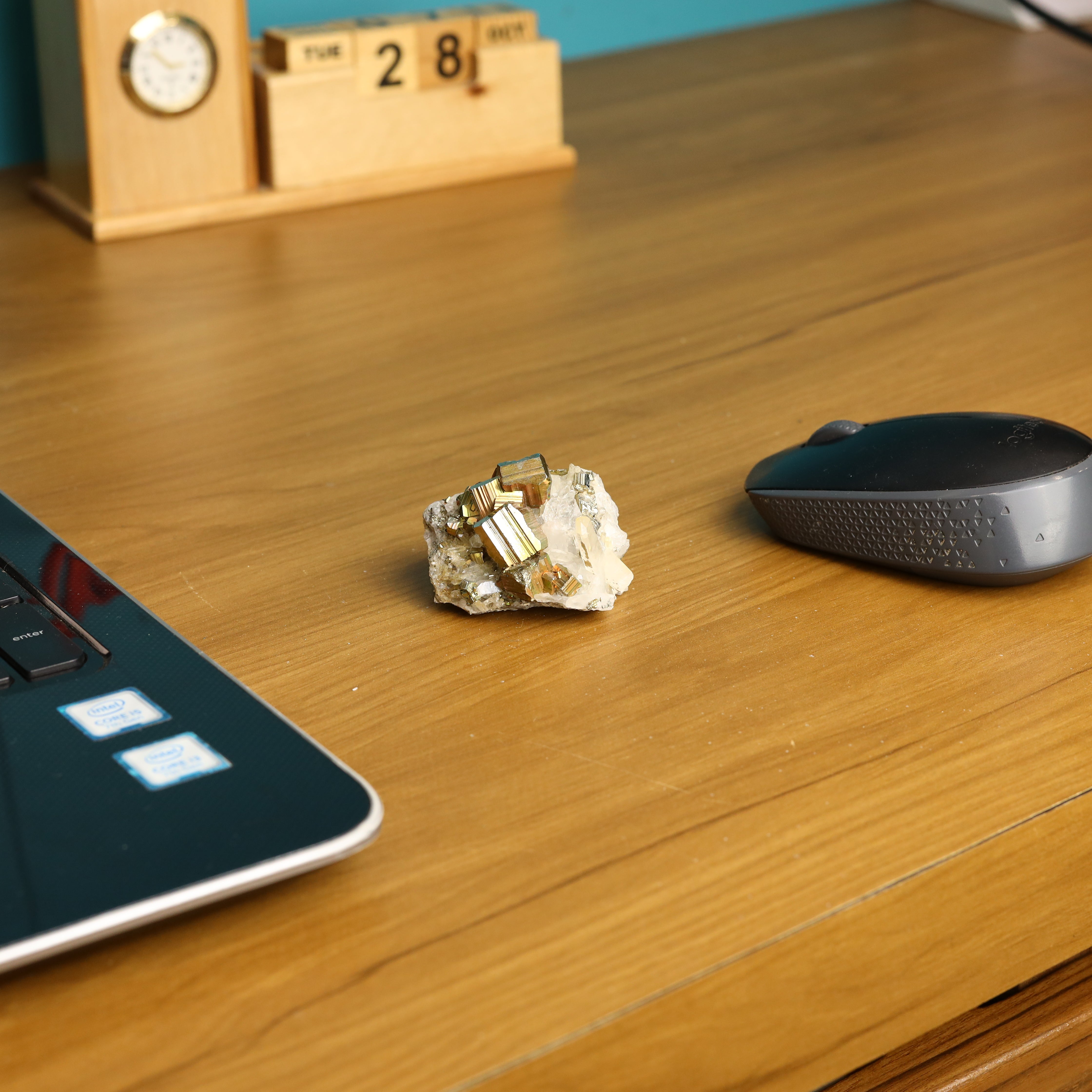 NATURAL PYRITE CLUSTER (89 GRAMS)