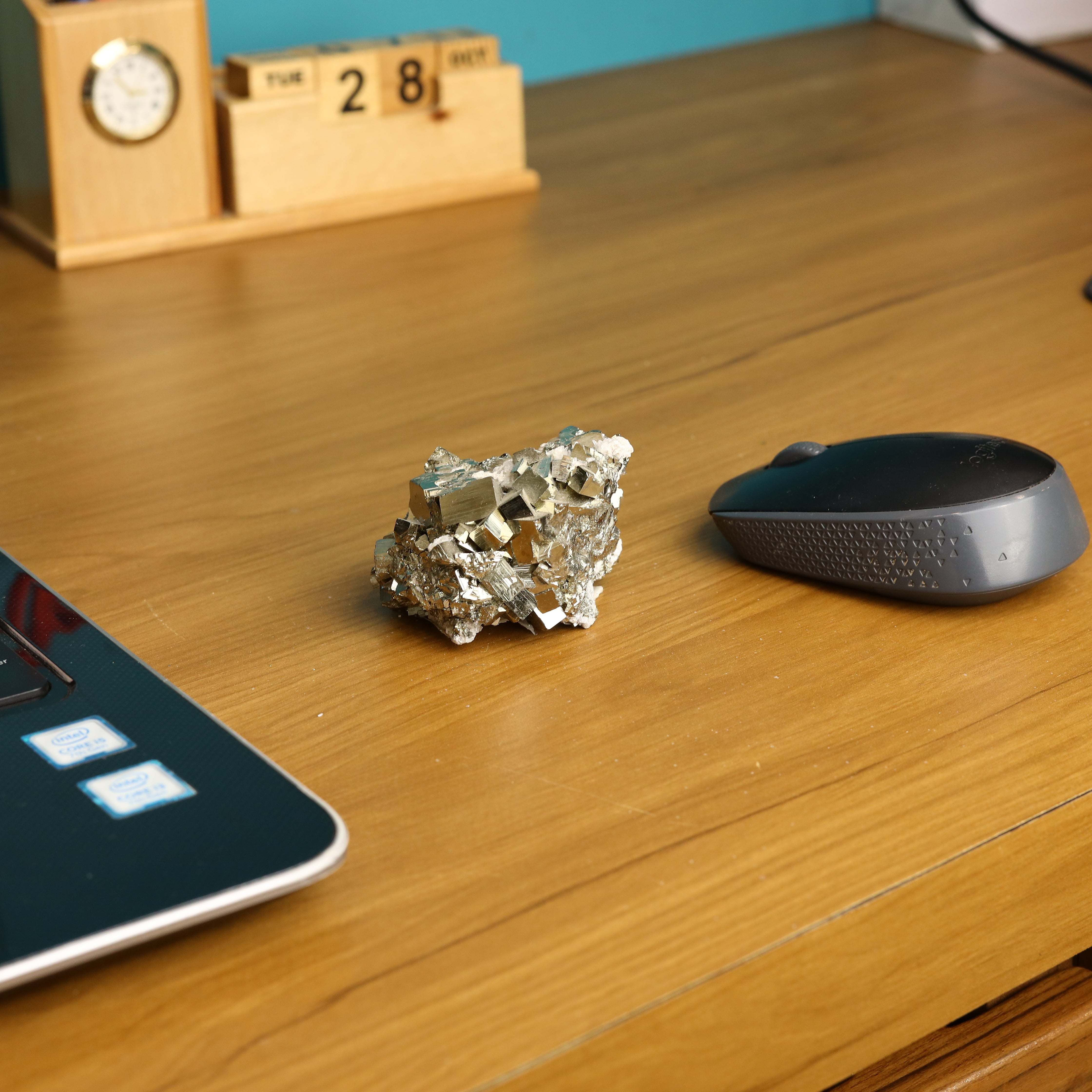 NATURAL PYRITE CLUSTER (275 GRAMS)