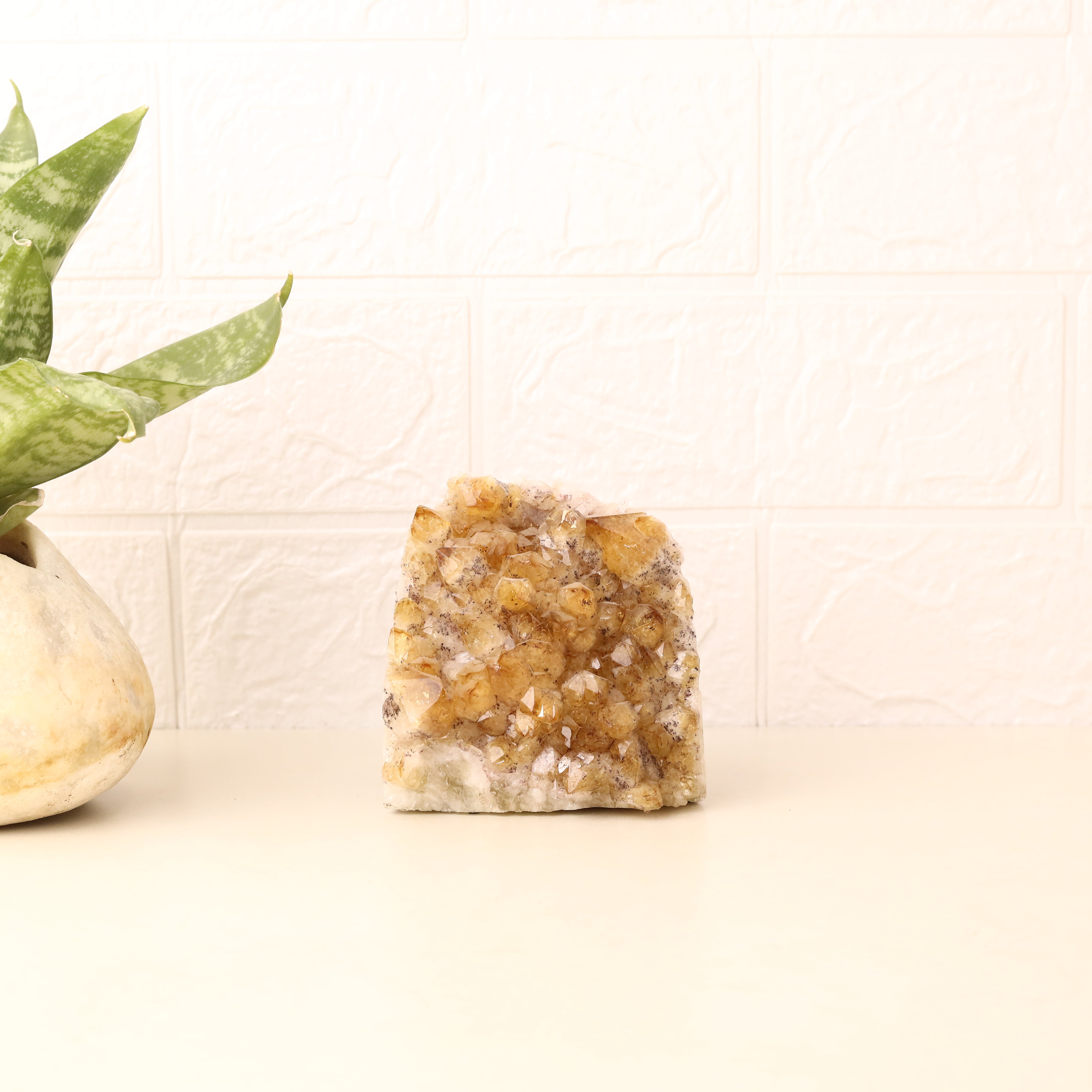 Citrine Cluster Point Geode 875g