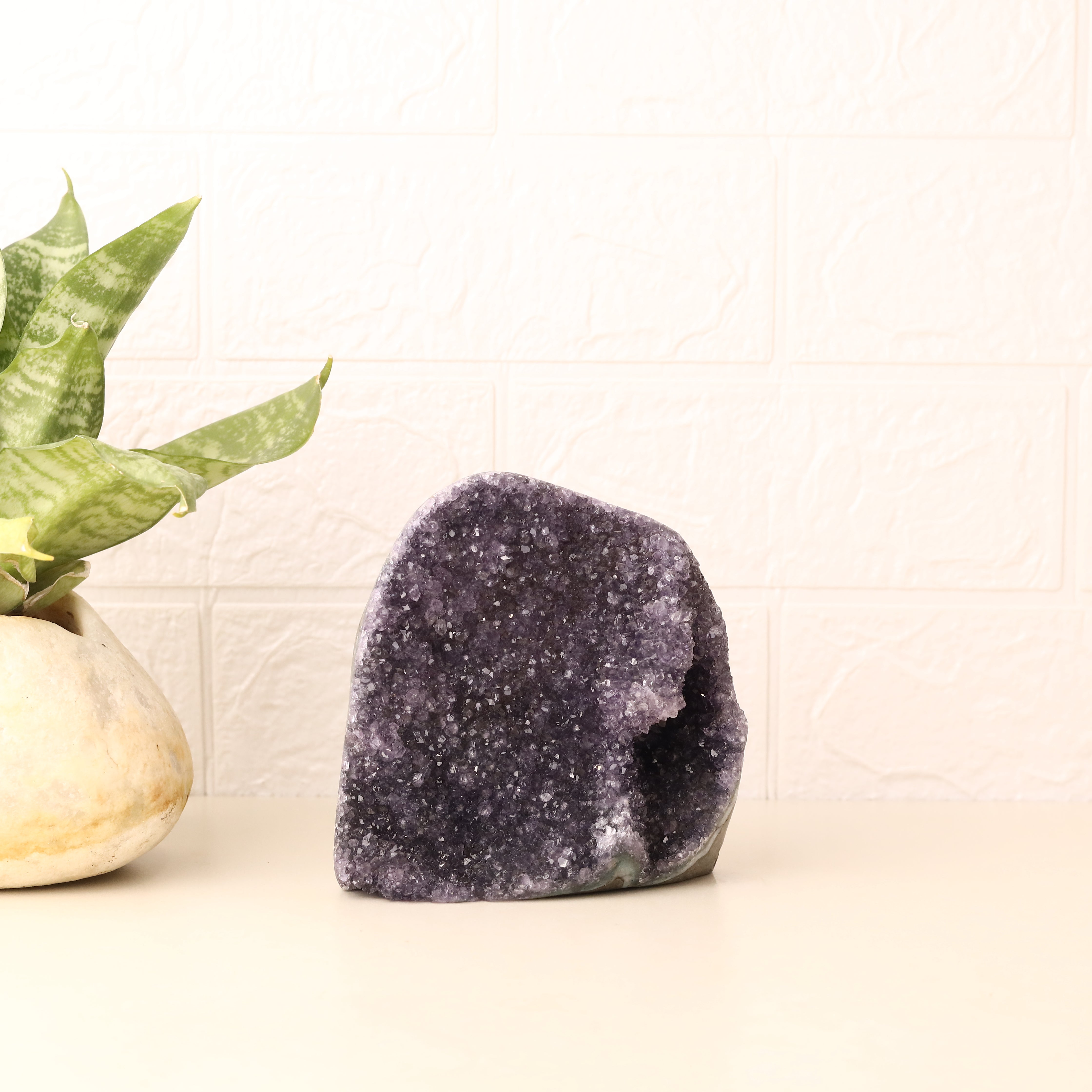 Amethyst Cluster Point Geode 980g