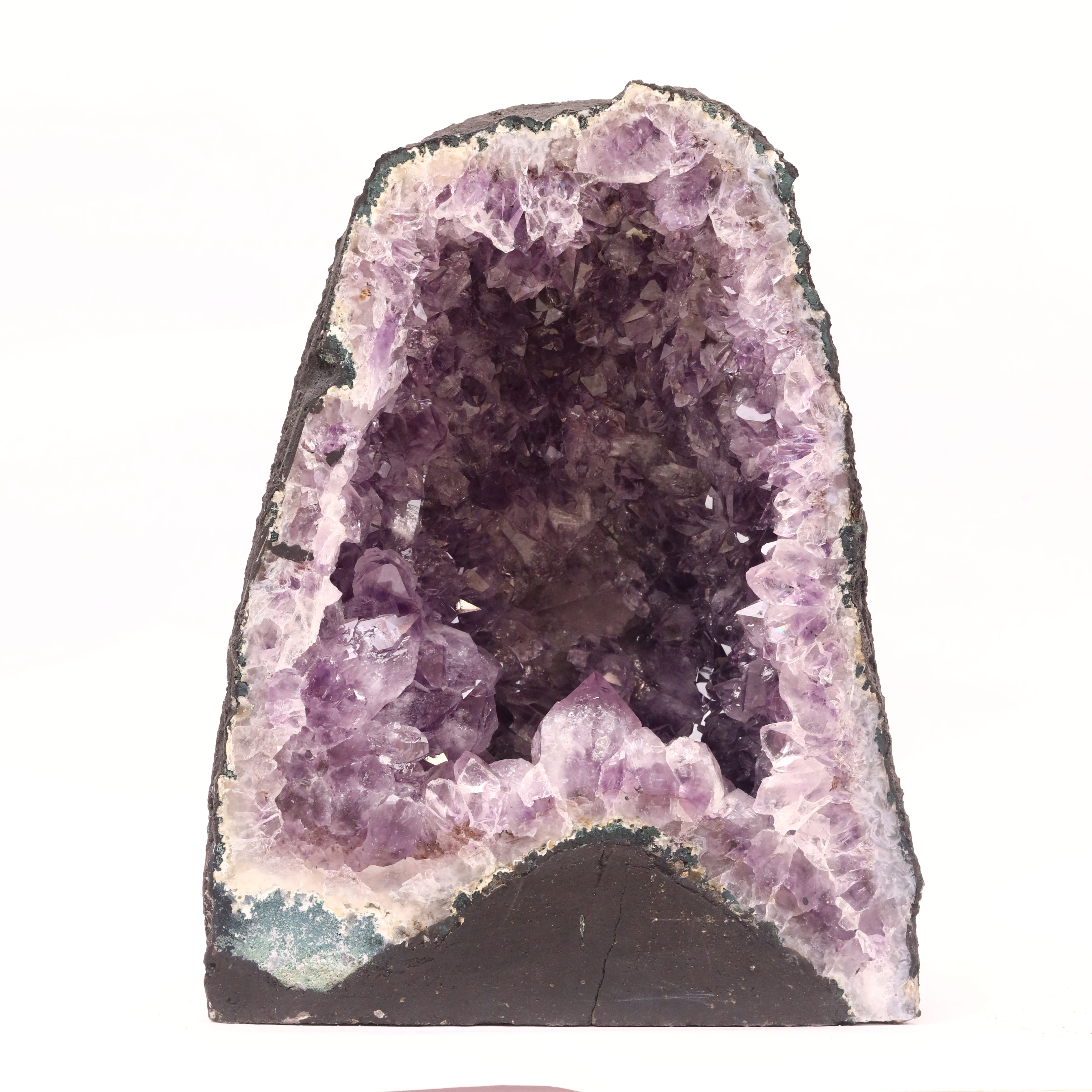 Amethyst Cluster Geode 6.18 kg