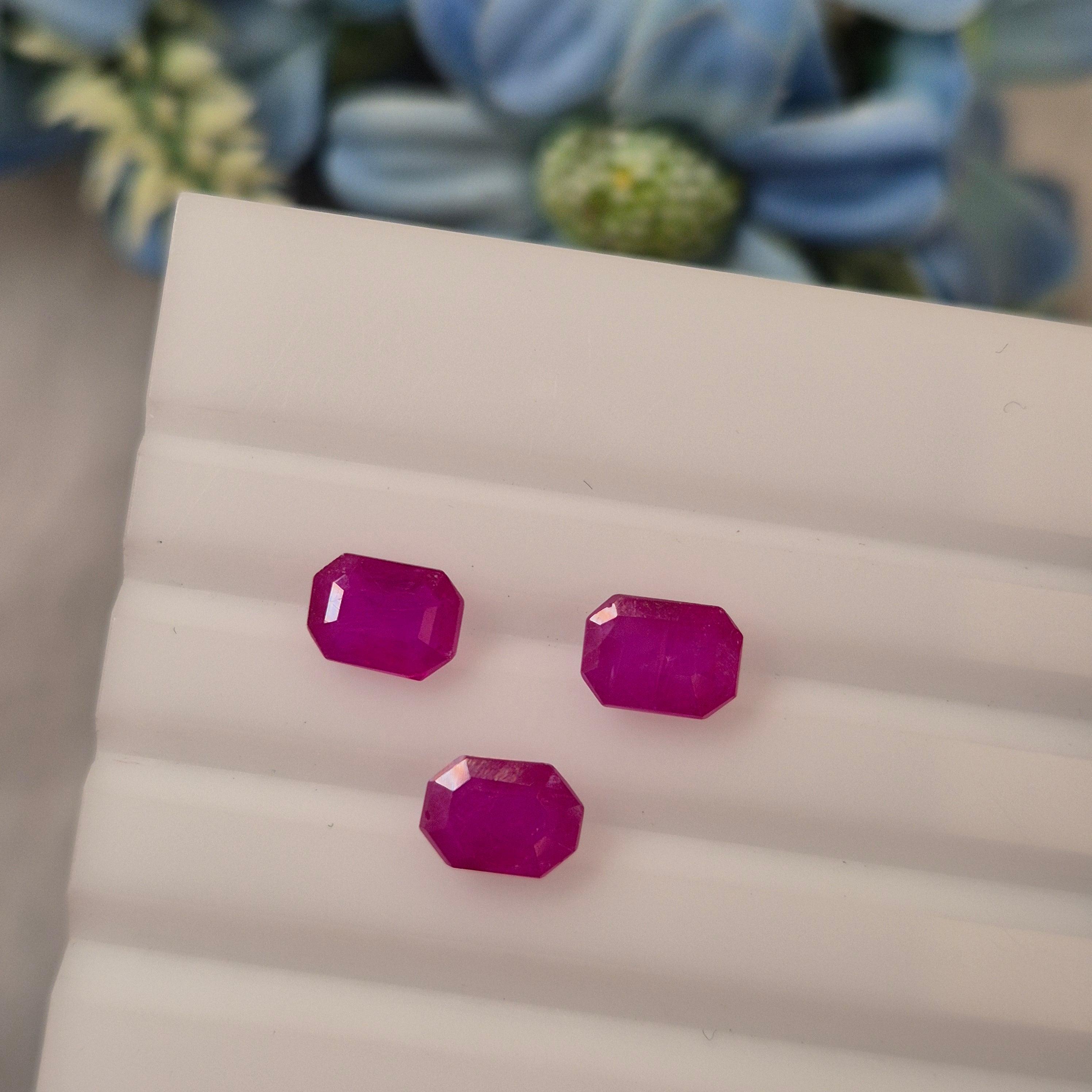 Ruby | RUB 218 | 3.48 Carat
