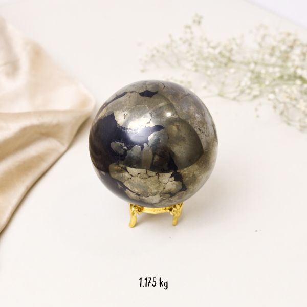 NATURAL PYRITE SPHERE