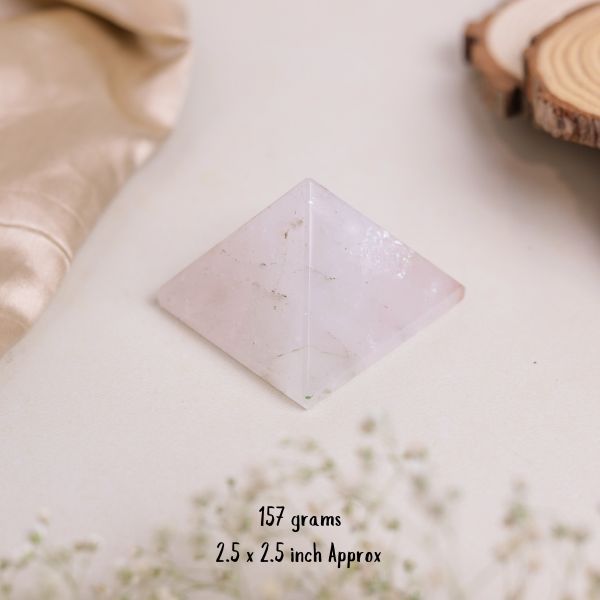 NATURAL CLEAR QUARTZ PYRAMID (1)