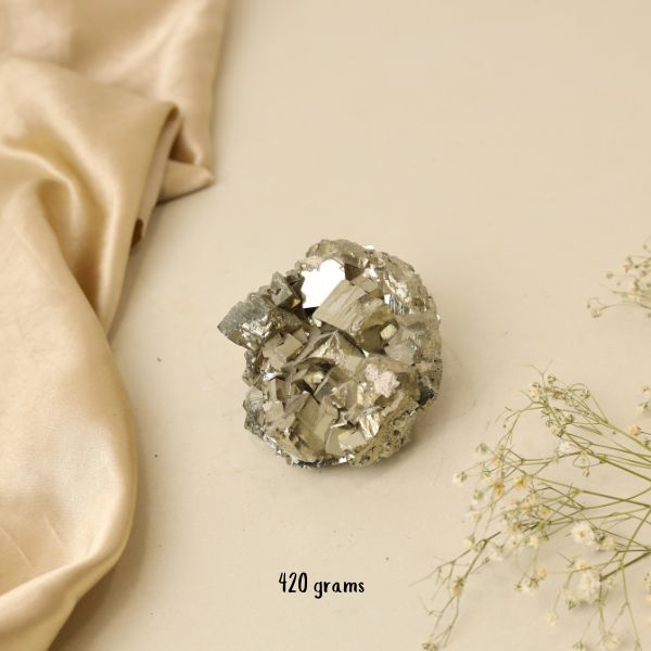 NATURAL PYRITE CLUSTER (420 GRAMS)