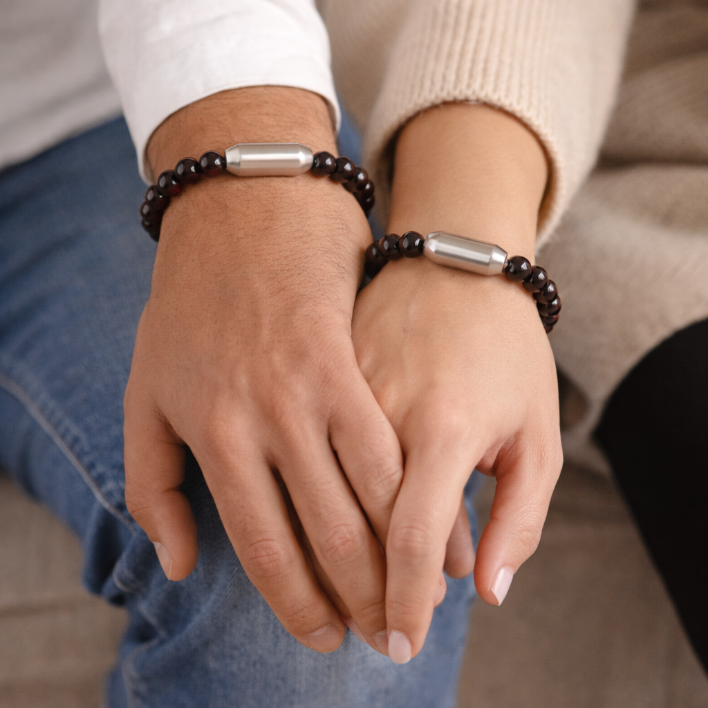 NATURAL GARNET BRACELET