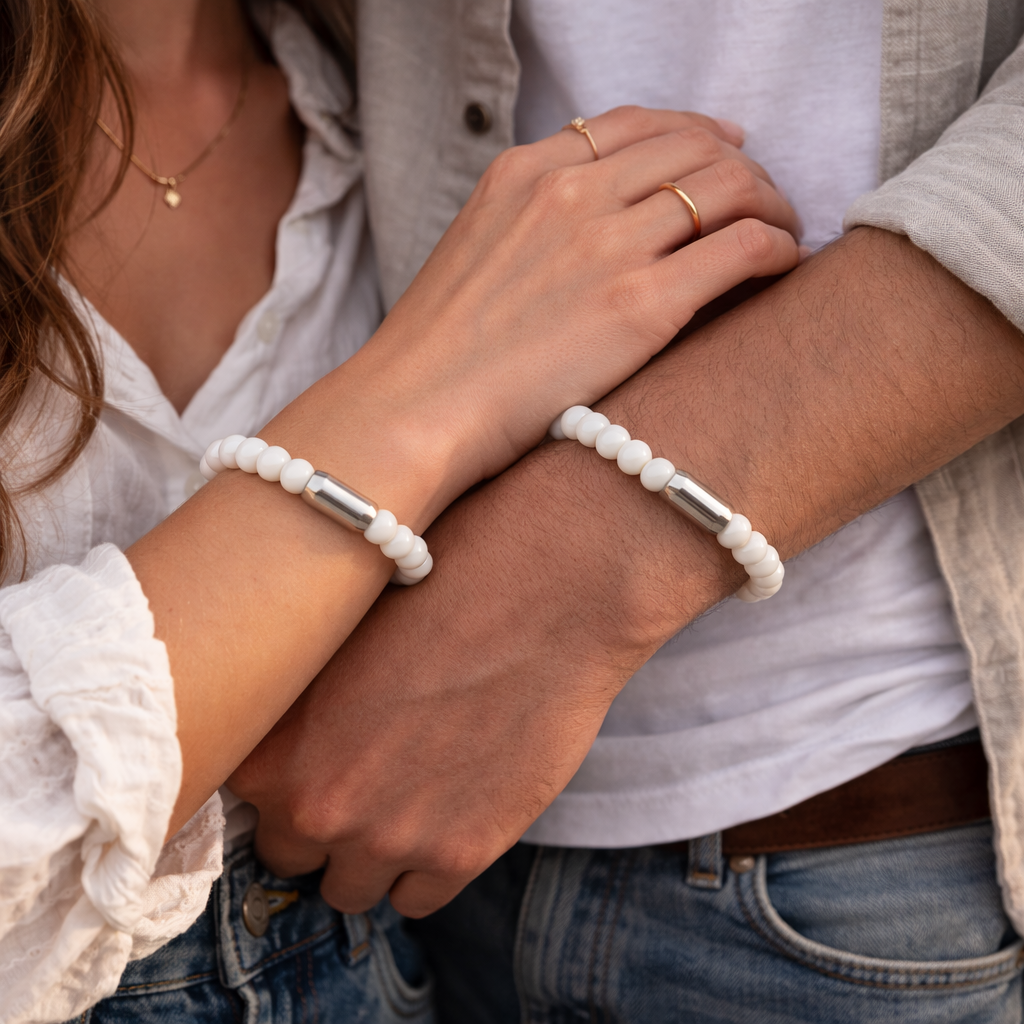 NATURAL MOTHER OF PEARL BRACELET