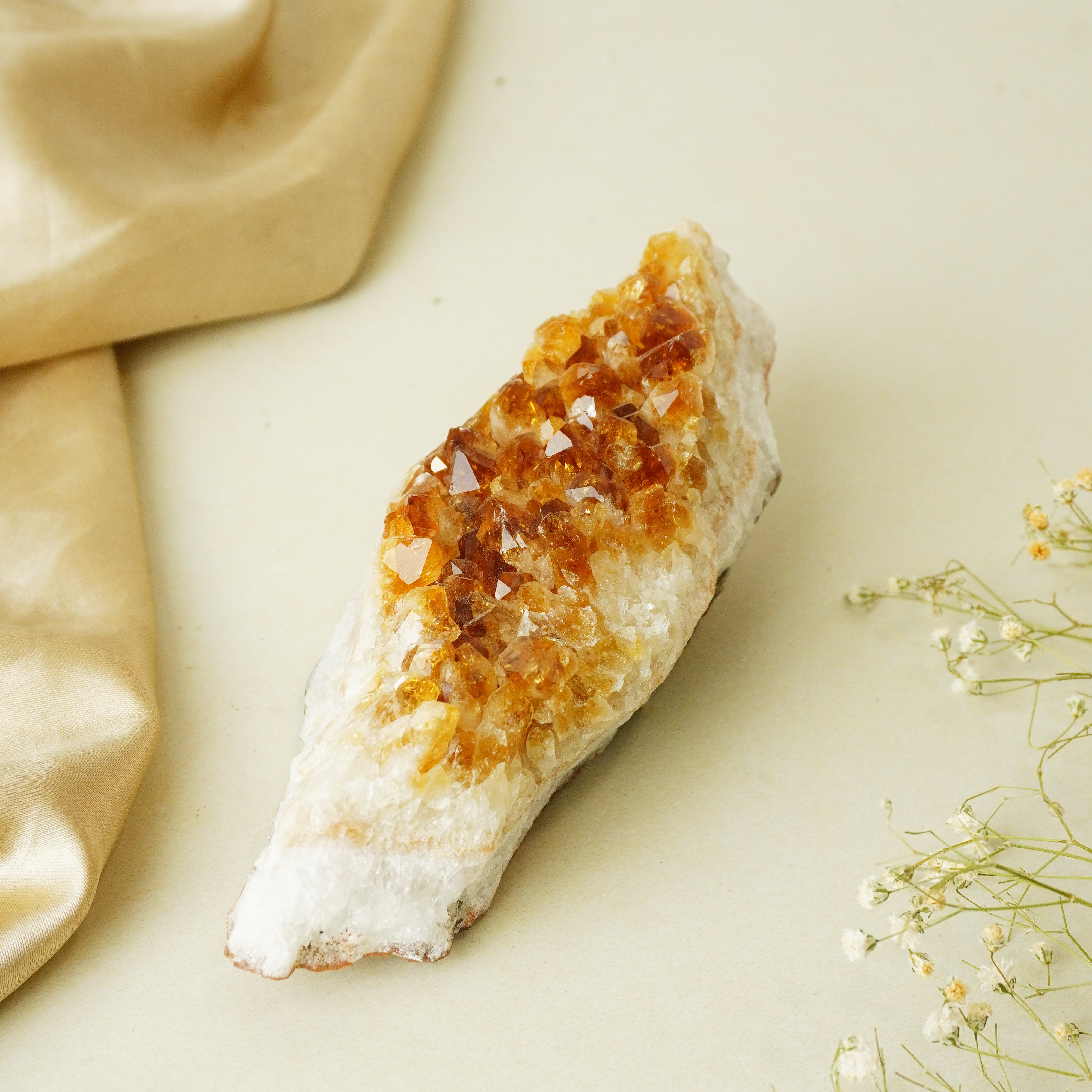 NATURAL CITRINE  CLUSTER (355 GRAMS)