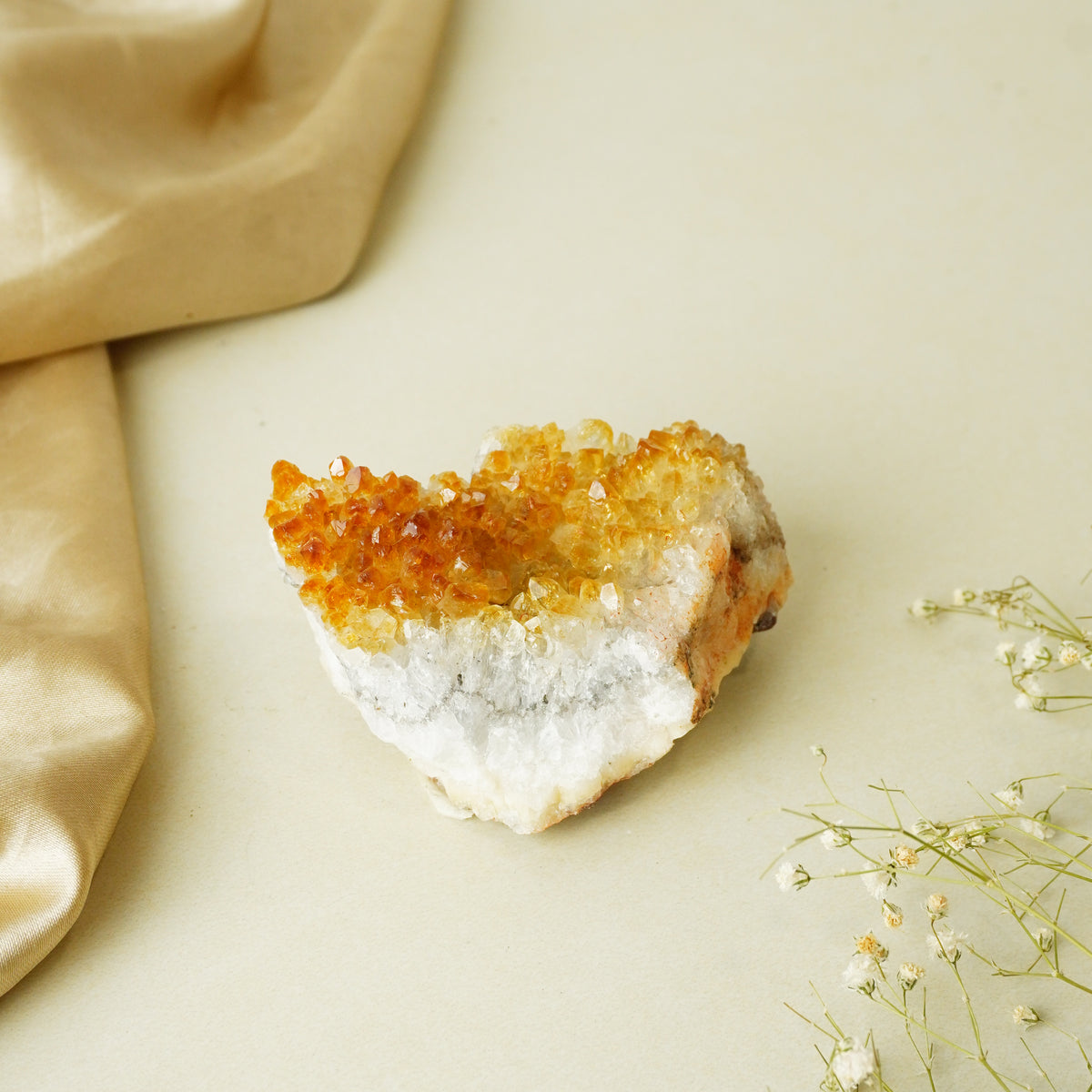 NATURAL CITRINE  CLUSTER (167 GRAMS)