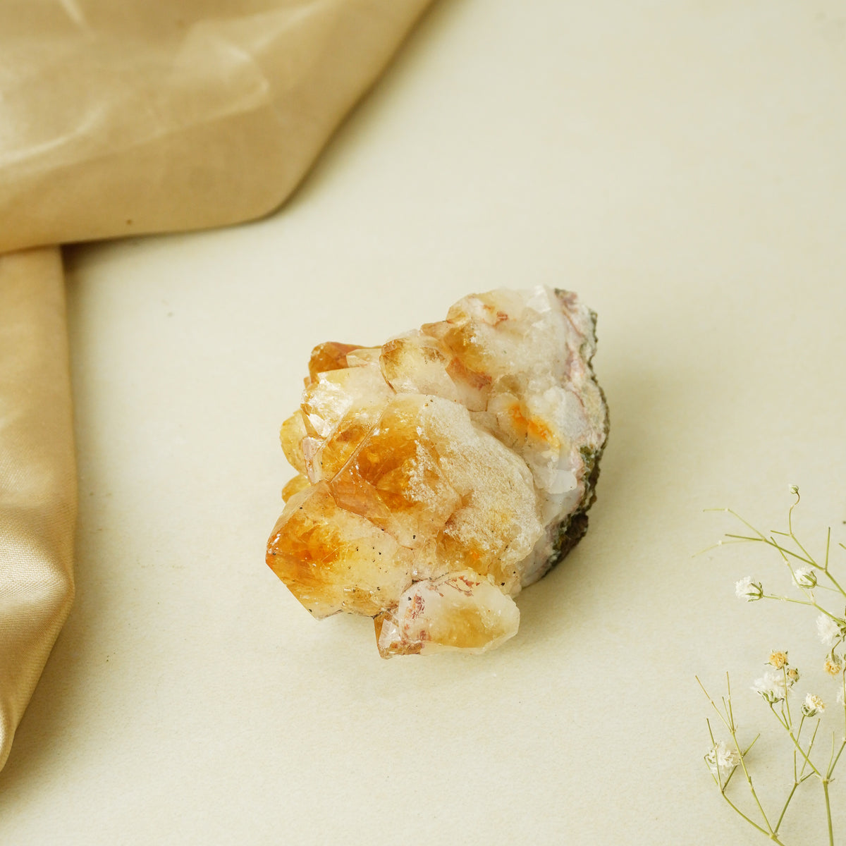 NATURAL CITRINE  CLUSTER (138 GRAMS)