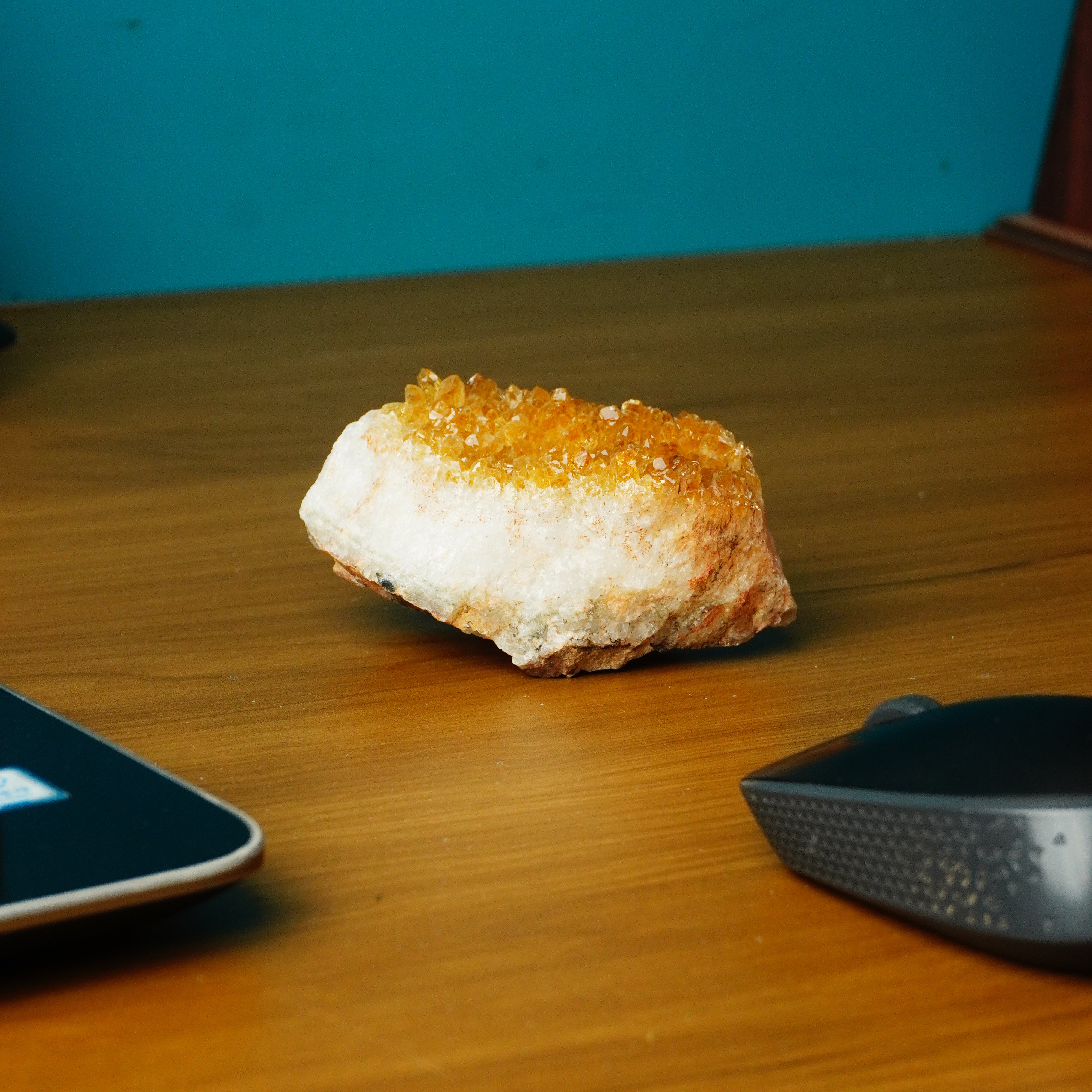 NATURAL CITRINE  CLUSTER (275 GRAMS)