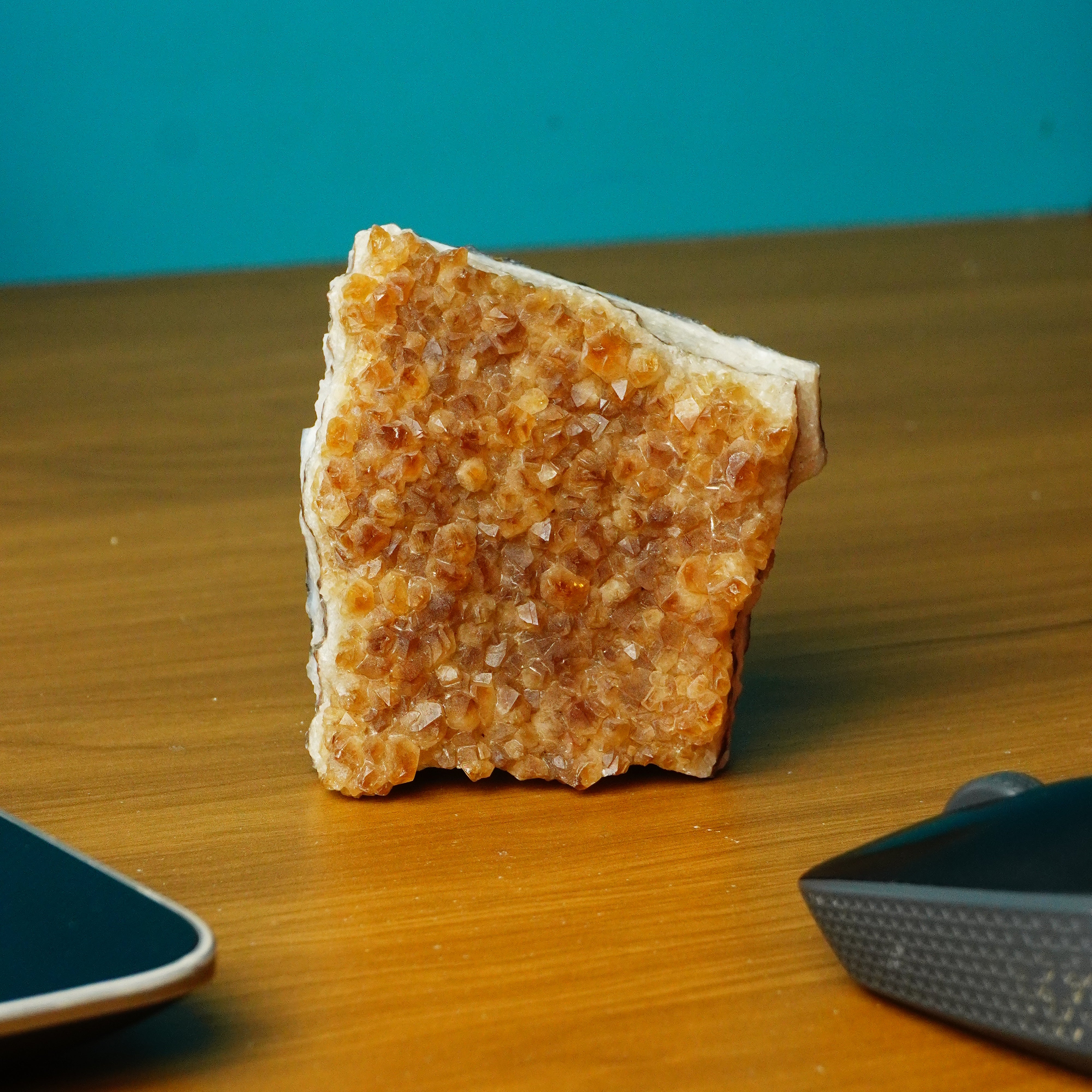 NATURAL CITRINE  CLUSTER (333 GRAMS)