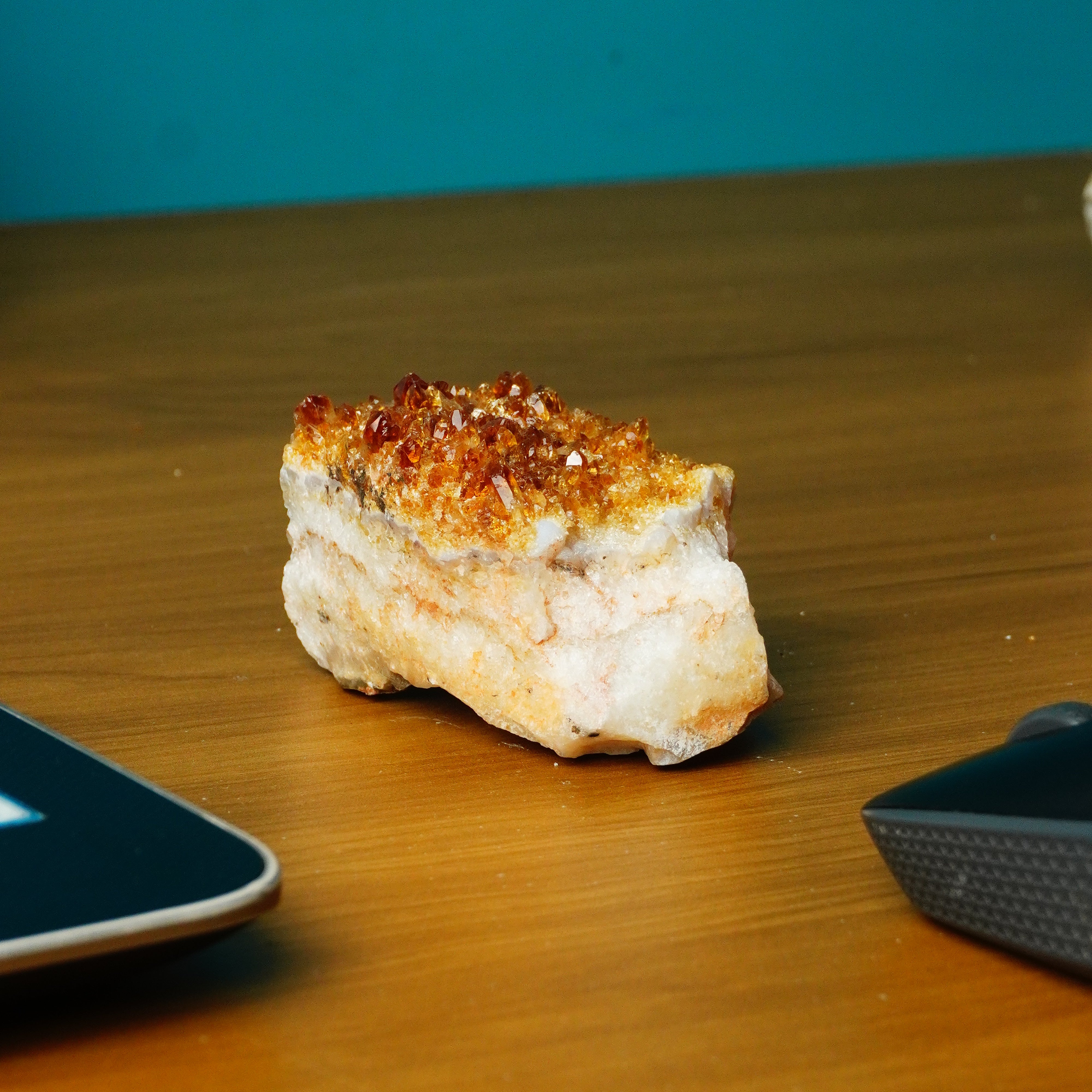 NATURAL CITRINE  CLUSTER (271 GRAMS)