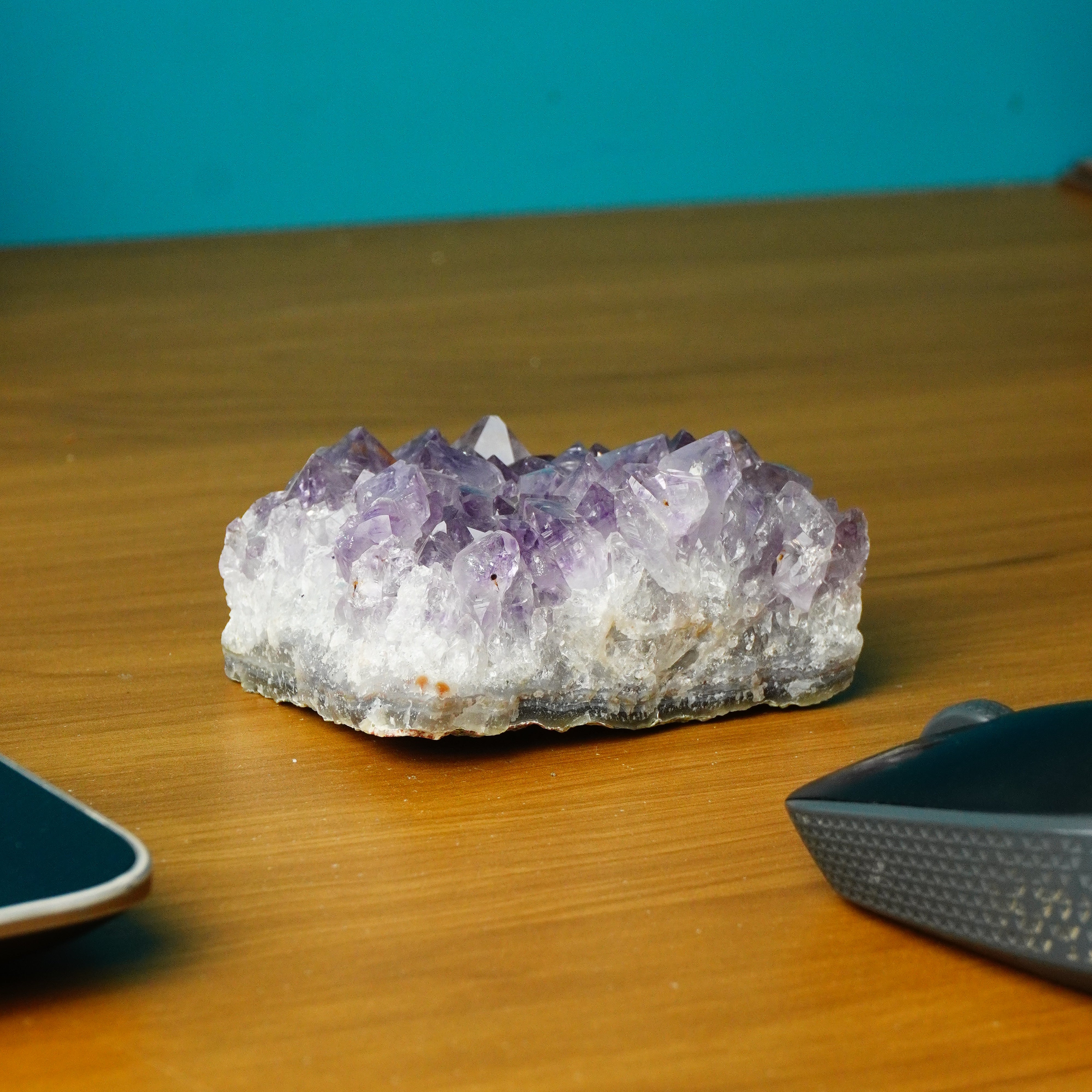 NATURAL AMETHYST CLUSTER (391 GRAMS)