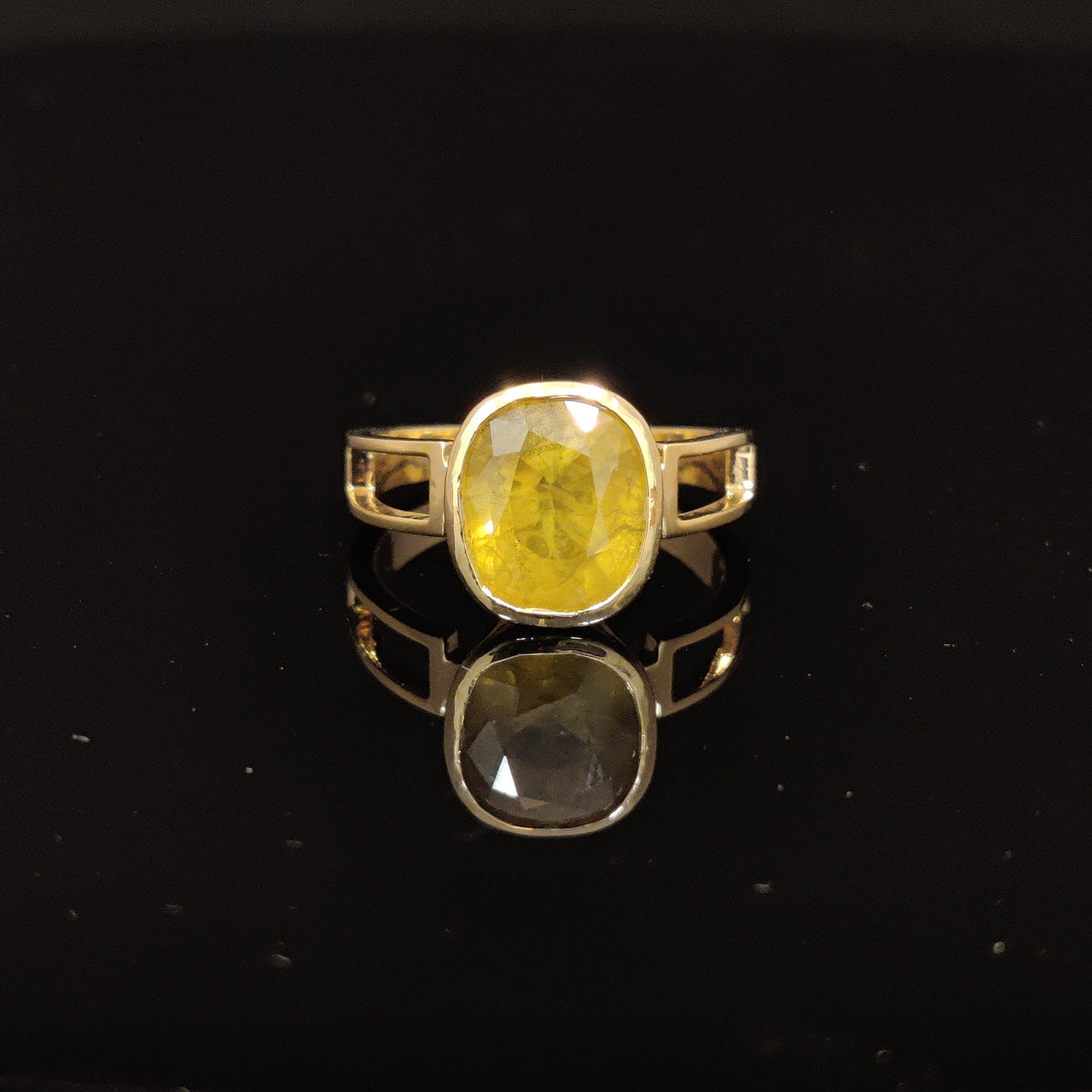 Natural Yellow Sapphire Ring