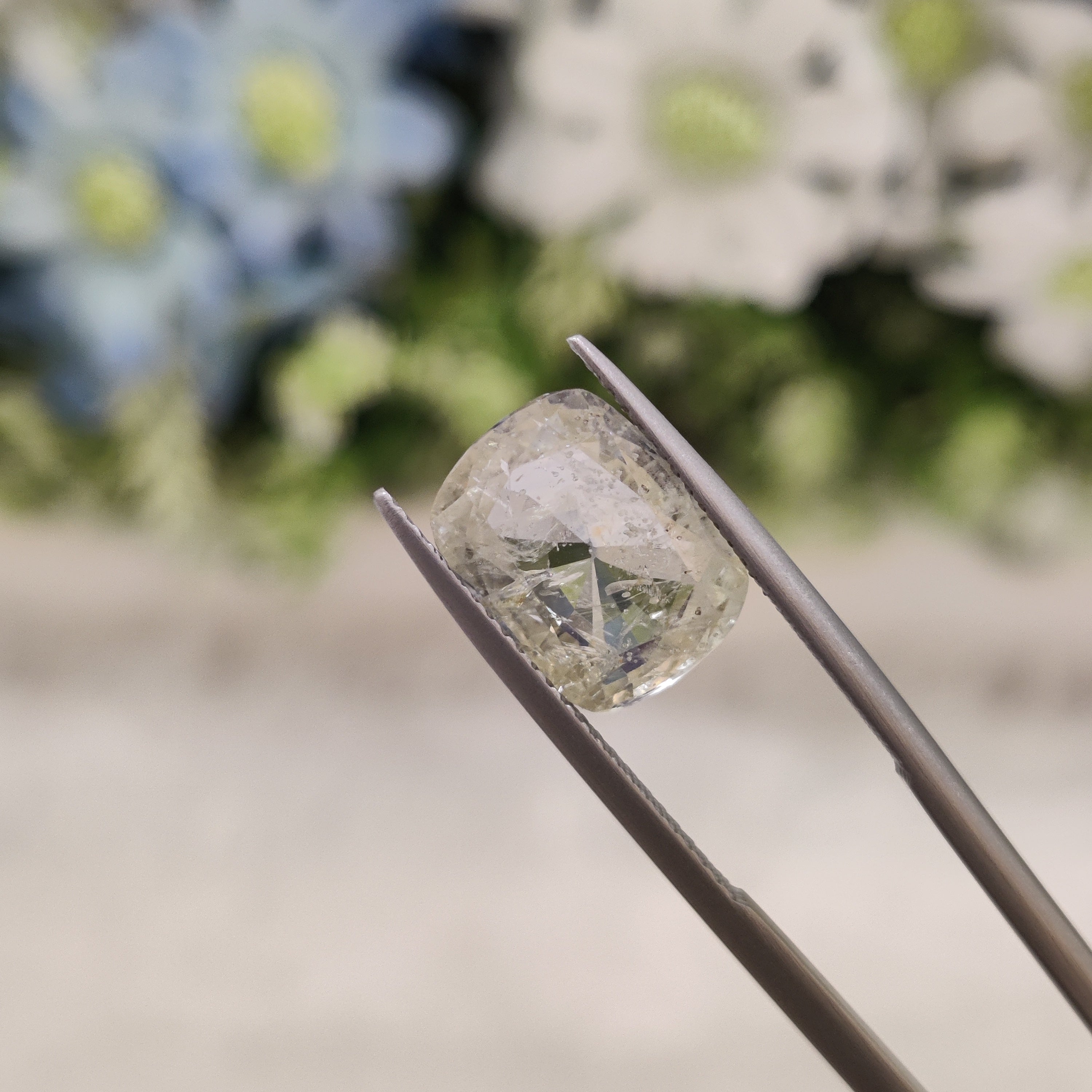 Yellow Sapphire | YS 242 | 5.7 Carat