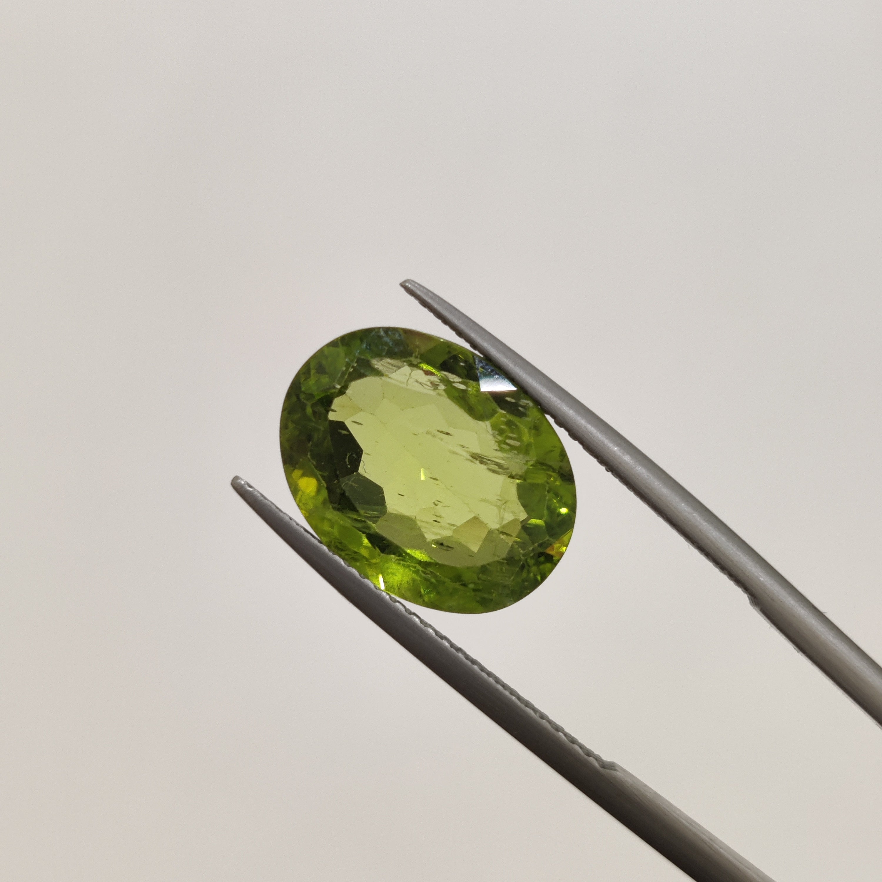 Peridot  | Peridot 7 | 8.03 Carat