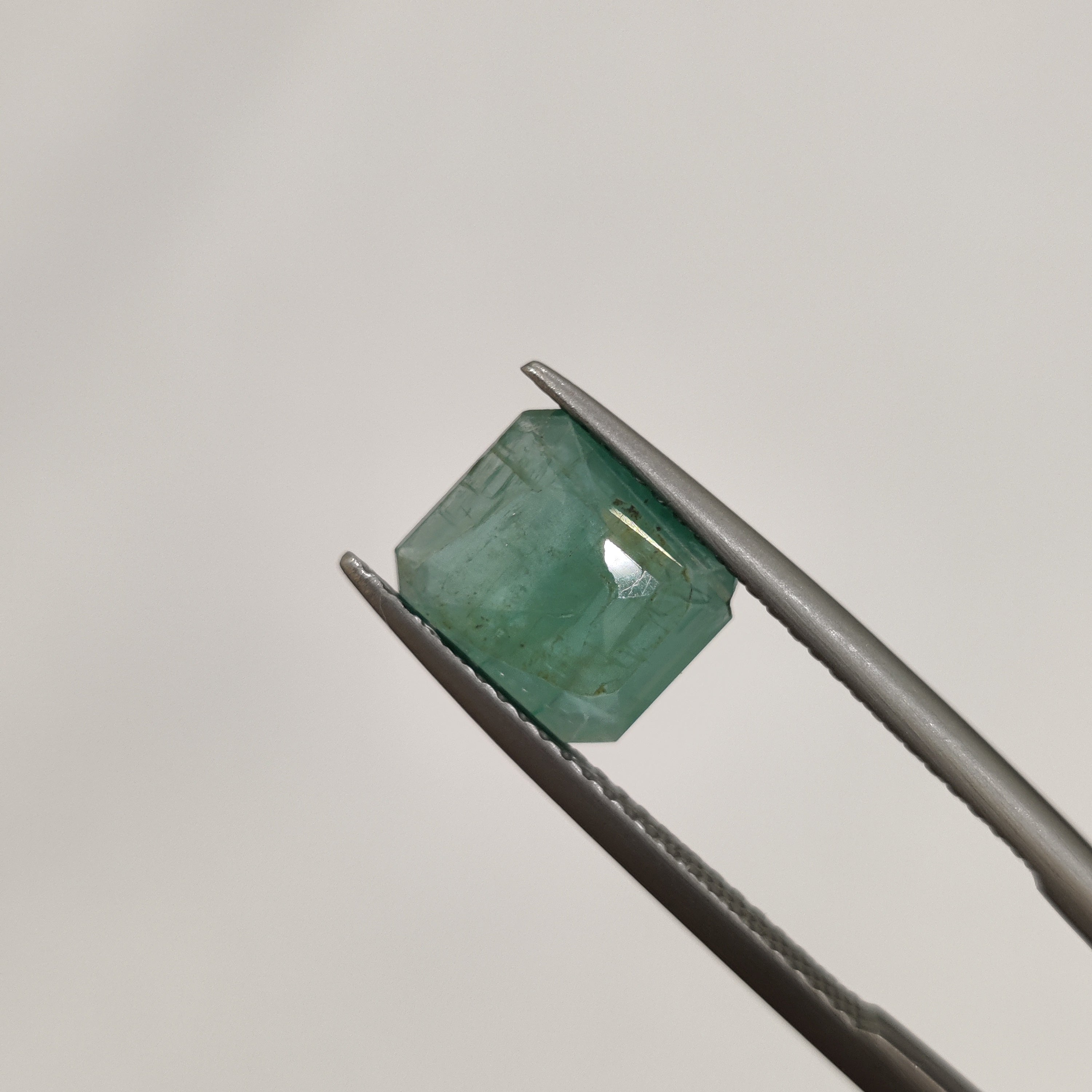 Emerald | EM 407 | 2.15 Carat