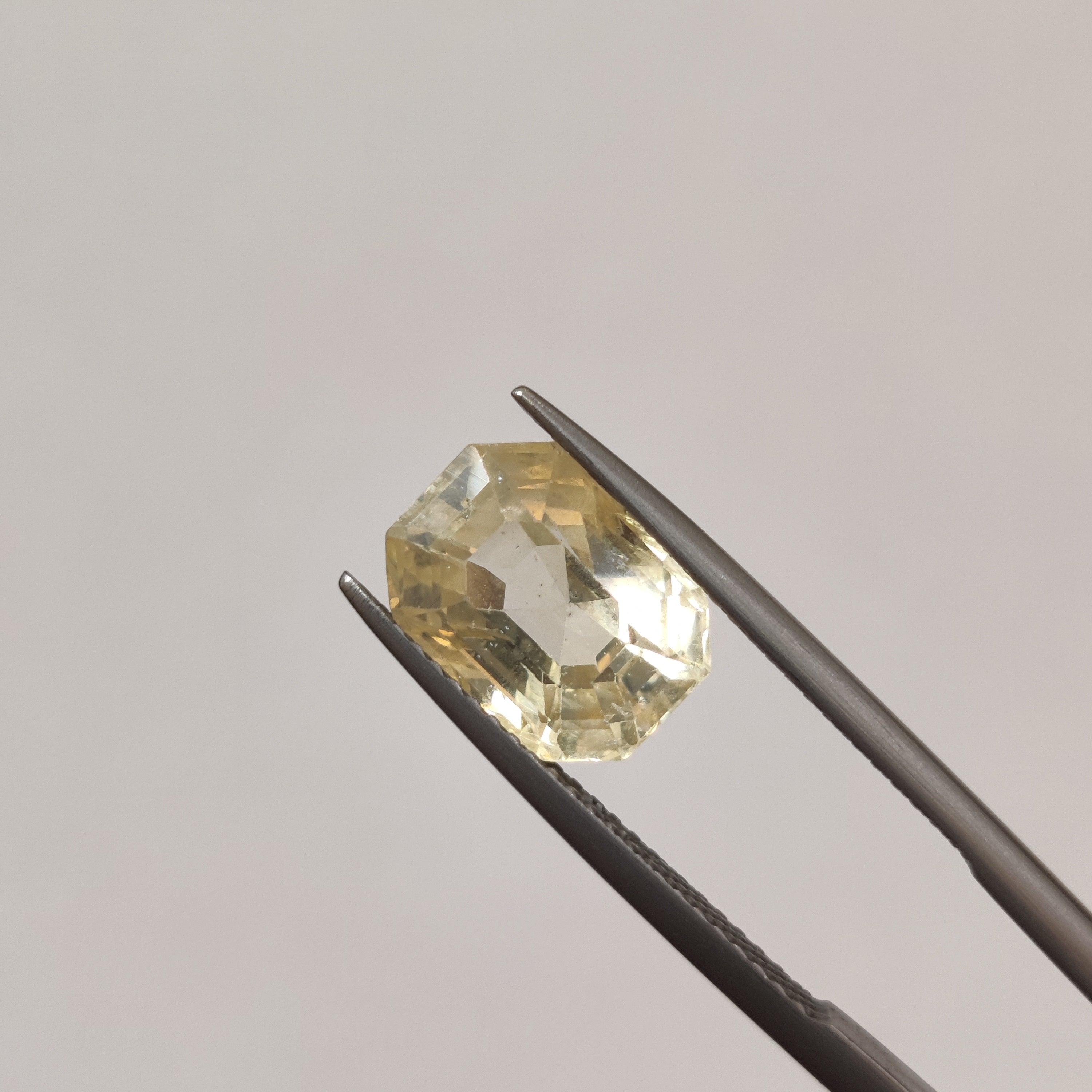 Yellow Sapphire | YS 248 | 5.54 Carat