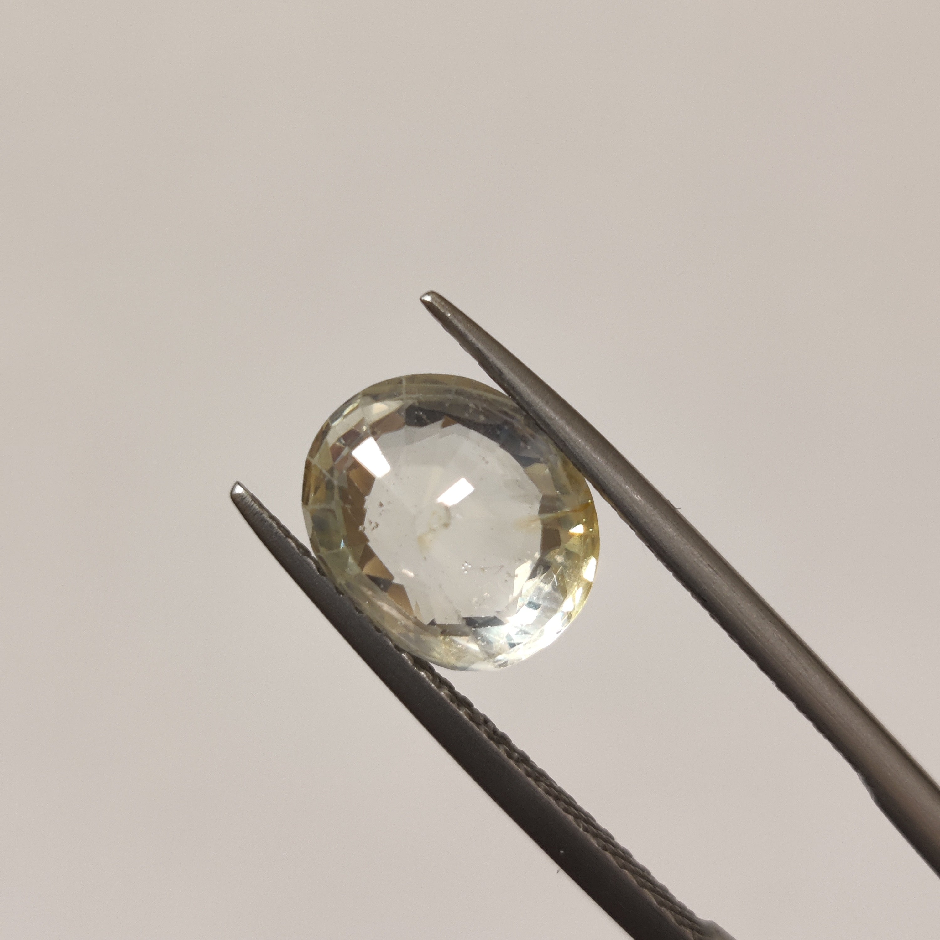 Yellow Sapphire | YS 252 | 4.02 Carat